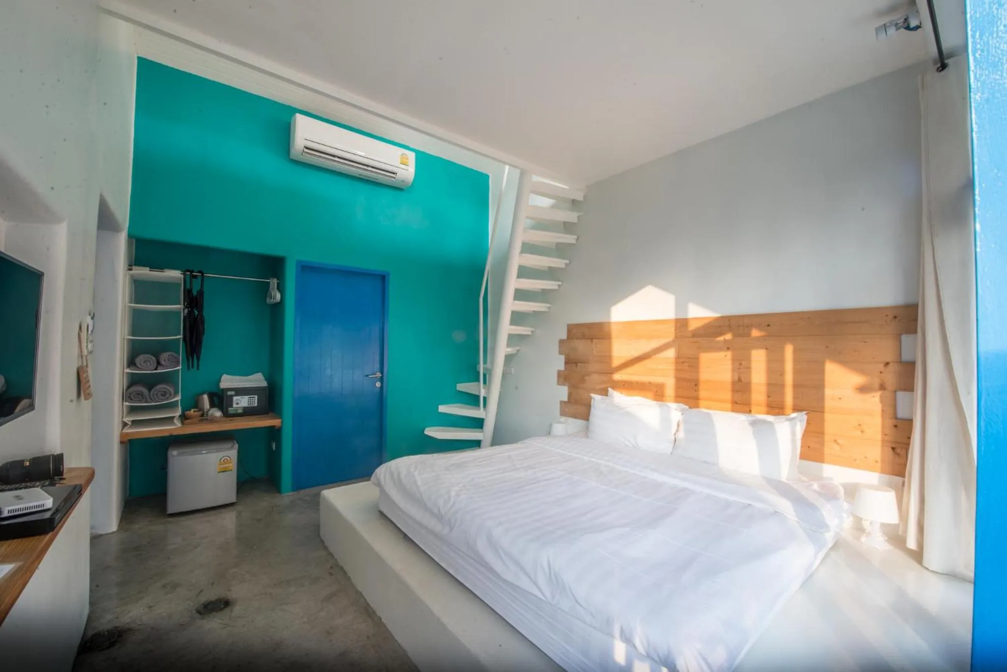 Family Room with Balcony in Pajamas Koh Chang