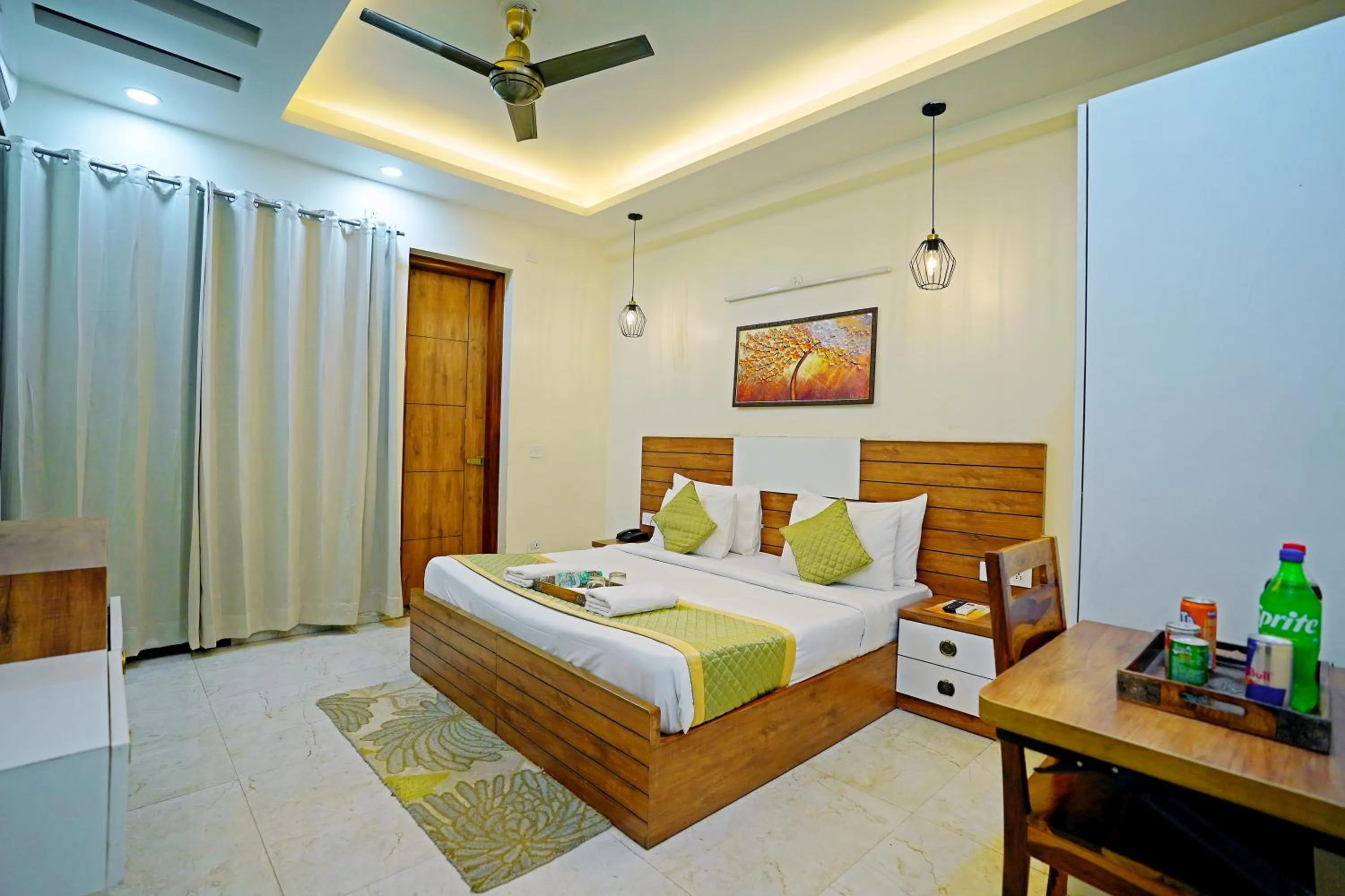 Double Room with Balcony - single occupancy in Hotel Maharaja Palace Boutique Hotels Near Medanta Medicity Gurgaon