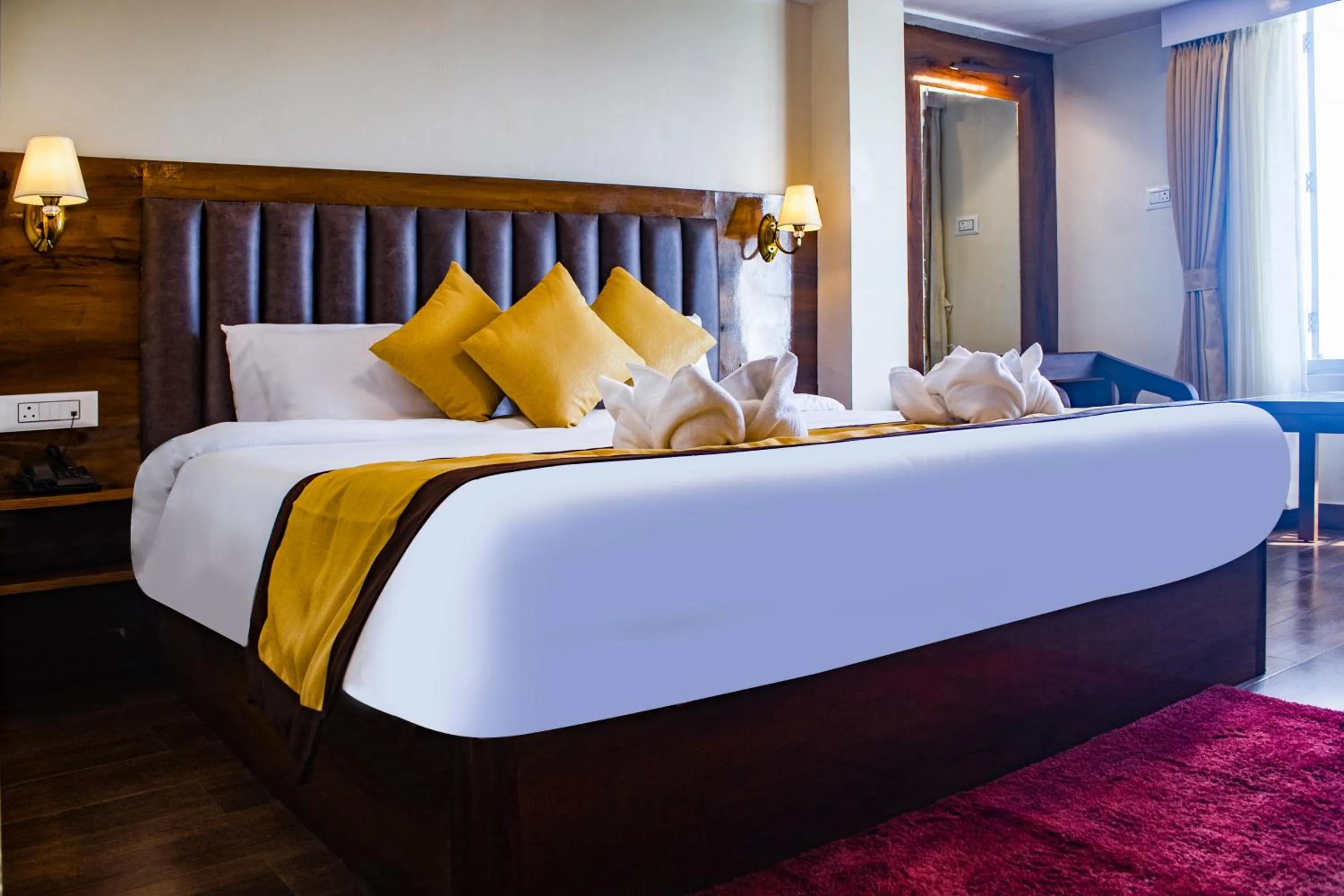 Hotel Raj Ville - Darjeeling Hotel Near Mall Road