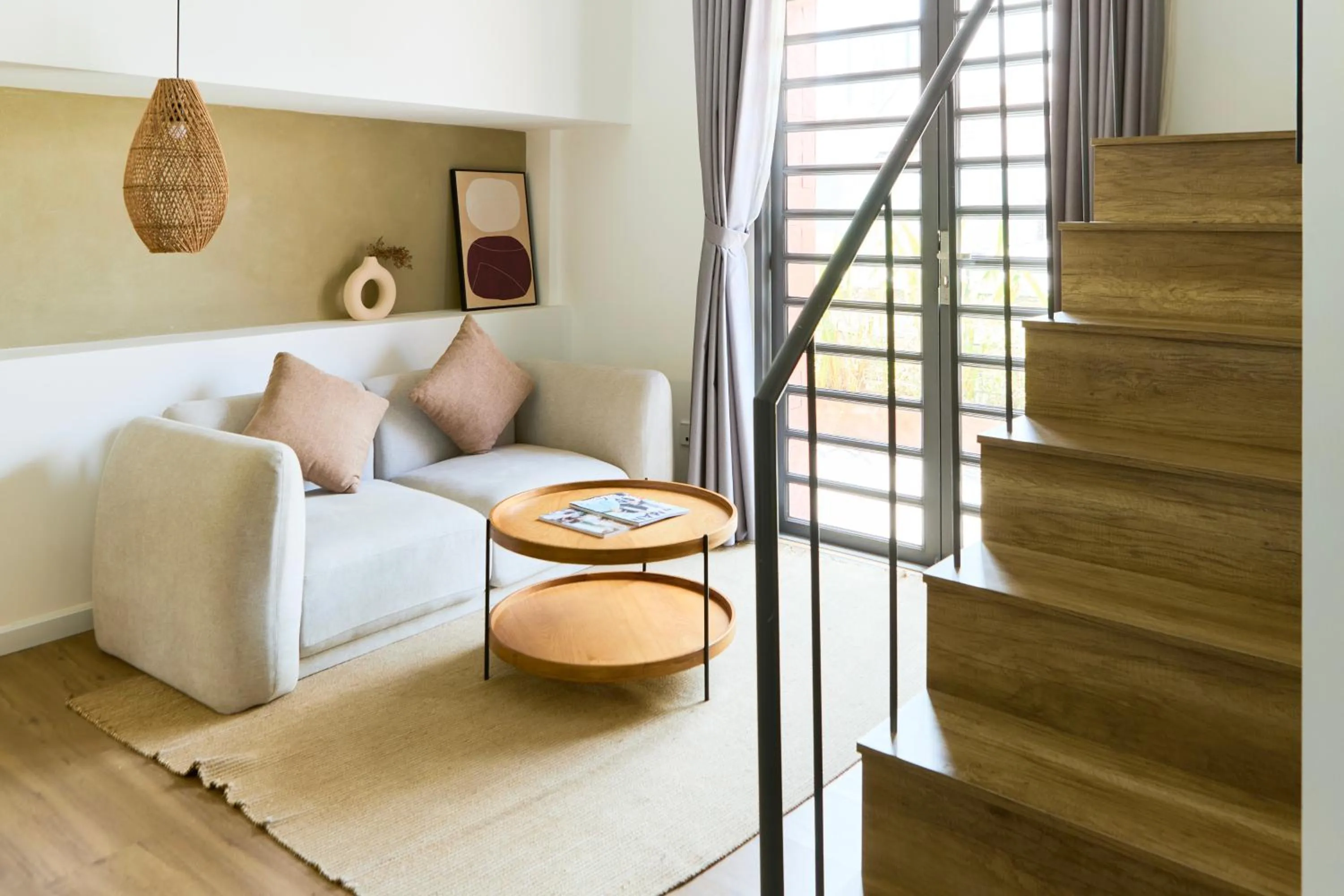 Family City View 02 in Kin Wander Tân Phong, The Moonage