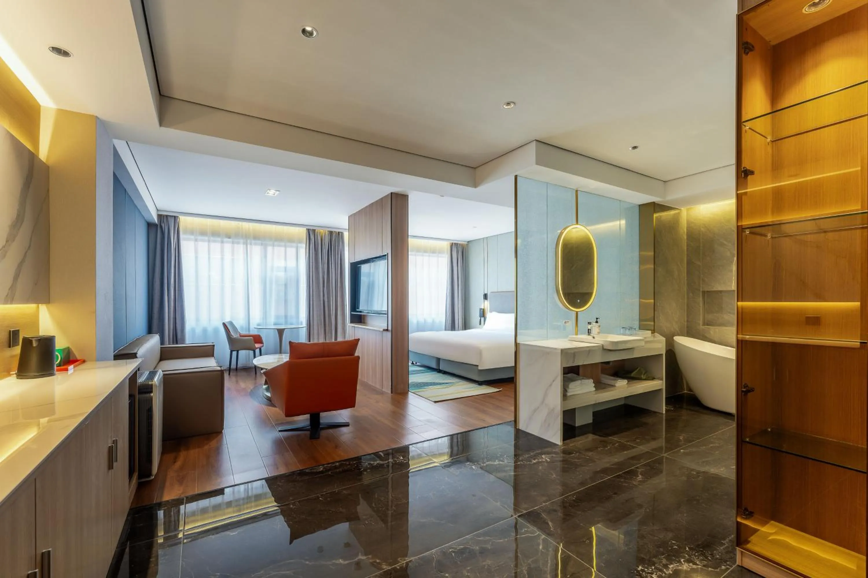 King Suite in Holiday Inn Express Lanzhou Zhengning Road by IHG