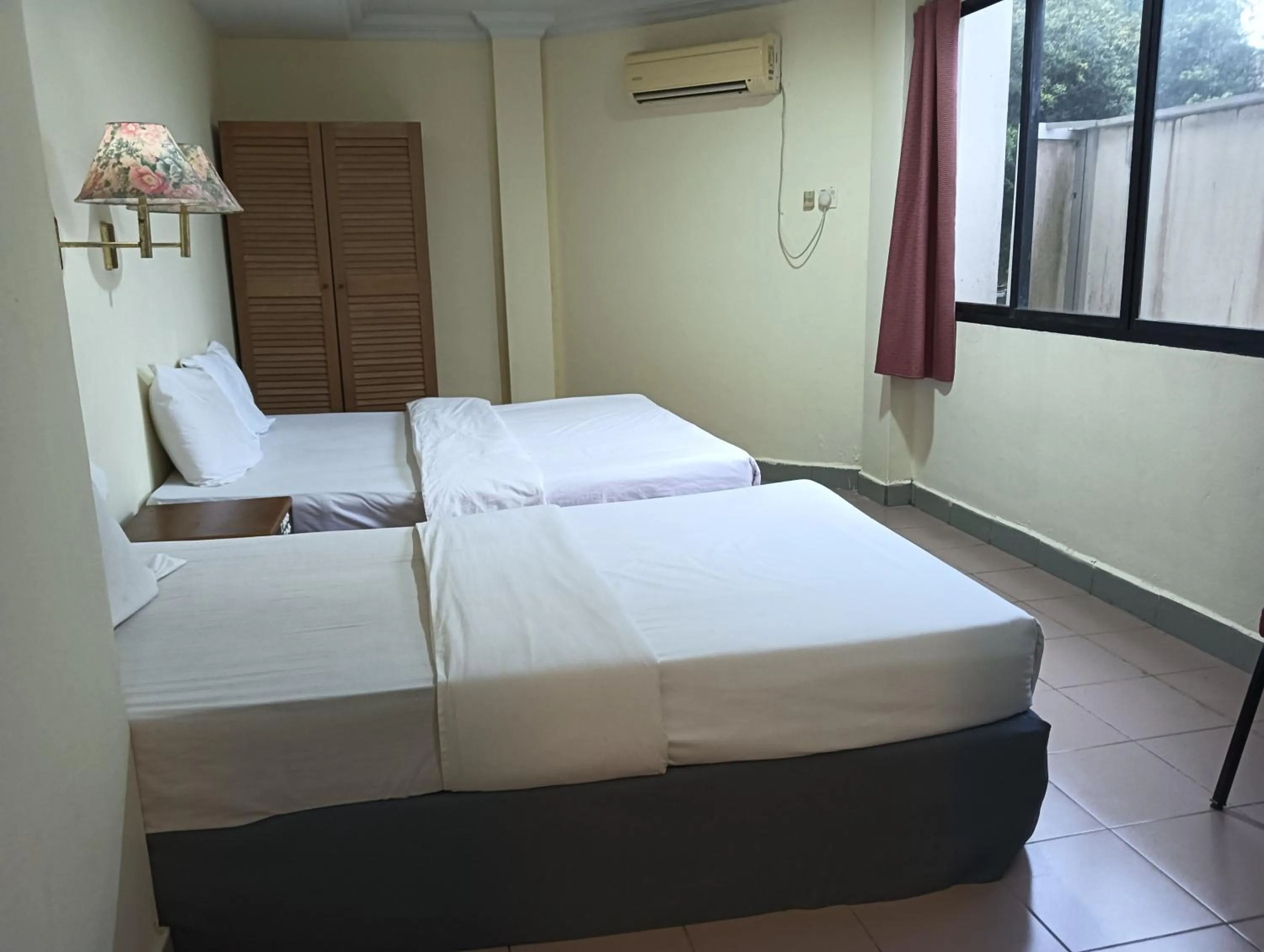 Superior Suite - single occupancy in Hotel O Wawasan Inn