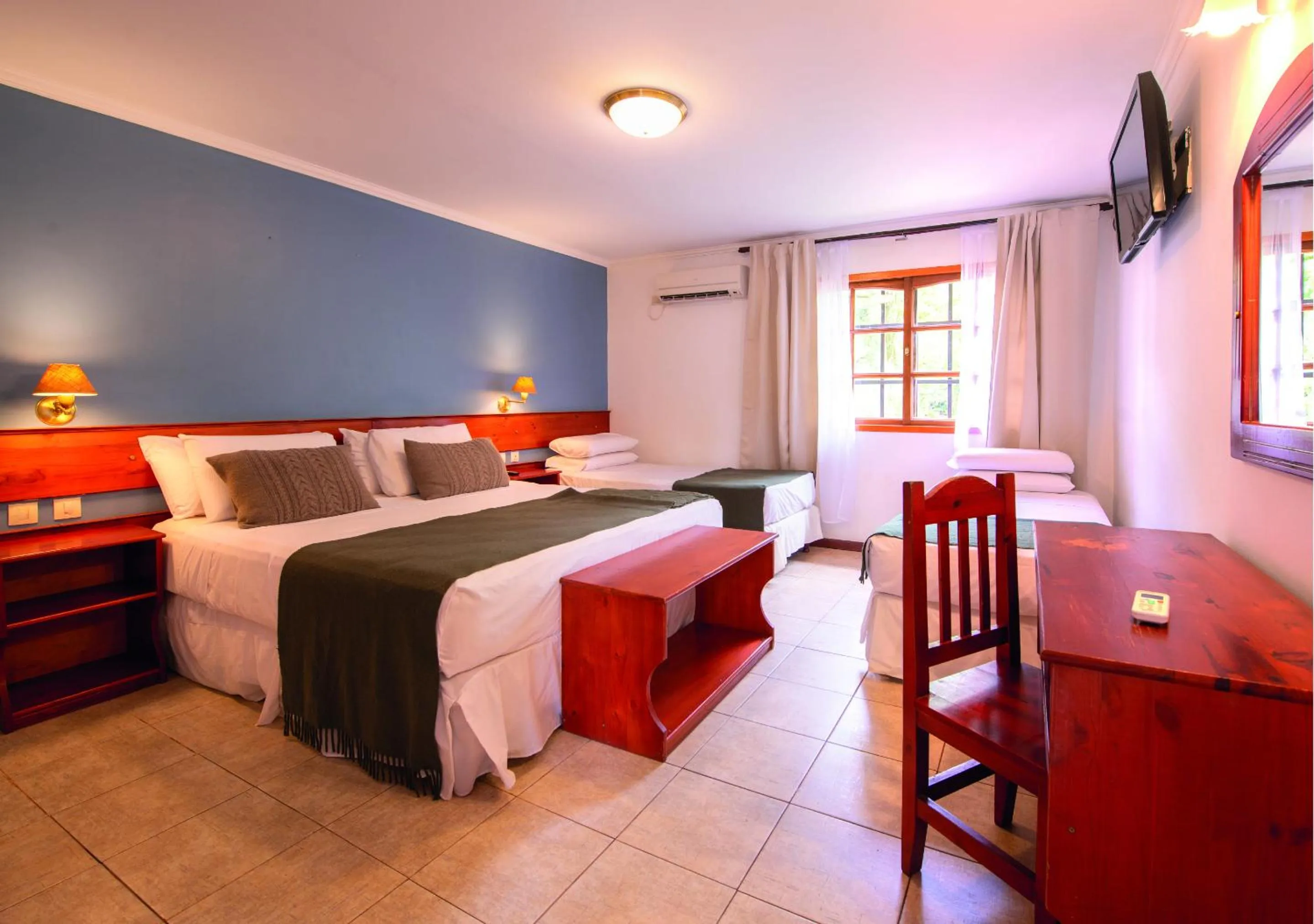 Quadruple Room in El Leñador by DOT Cabana