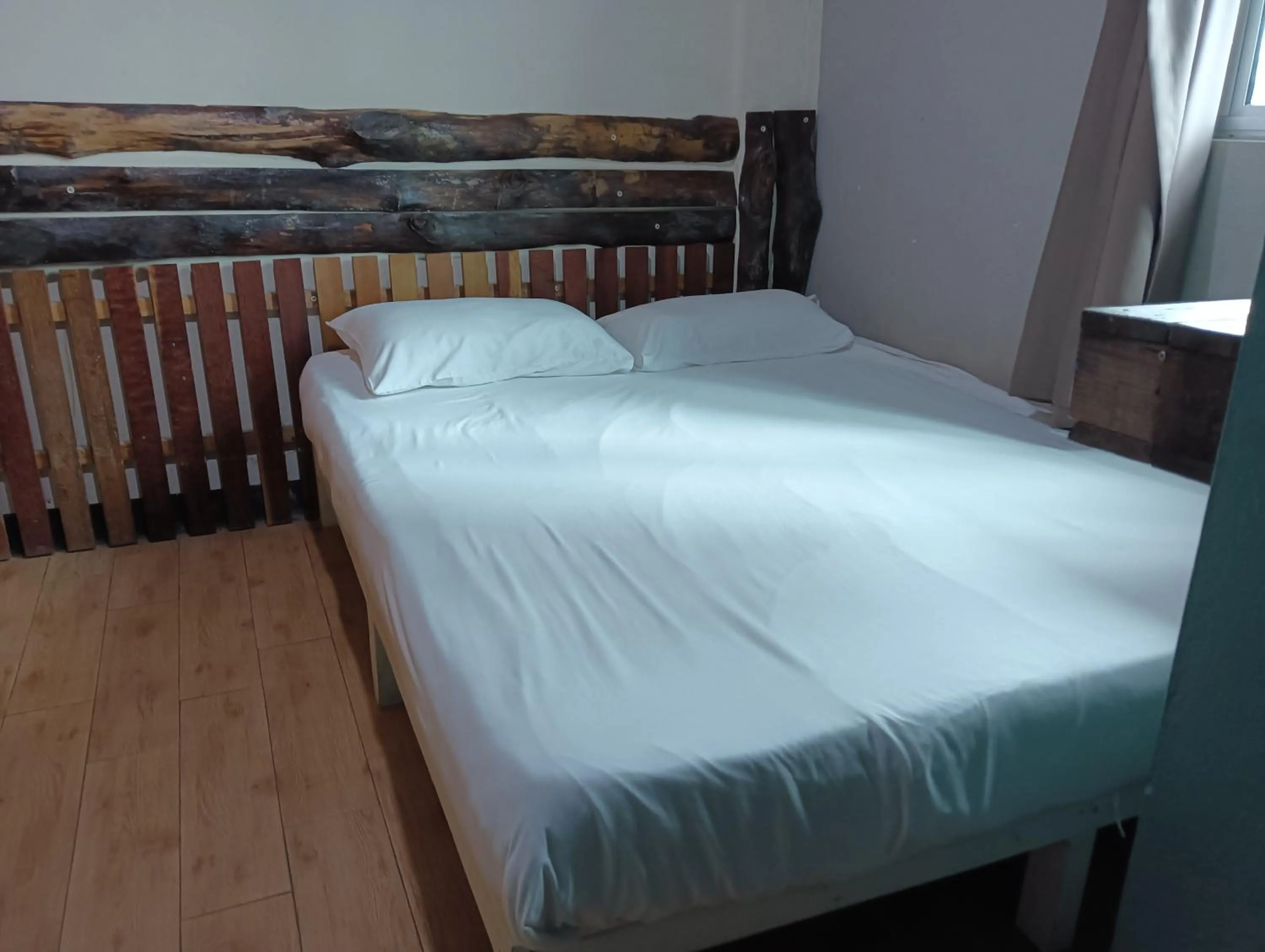 Deluxe Double Room in Hotel O Hi Inn 2