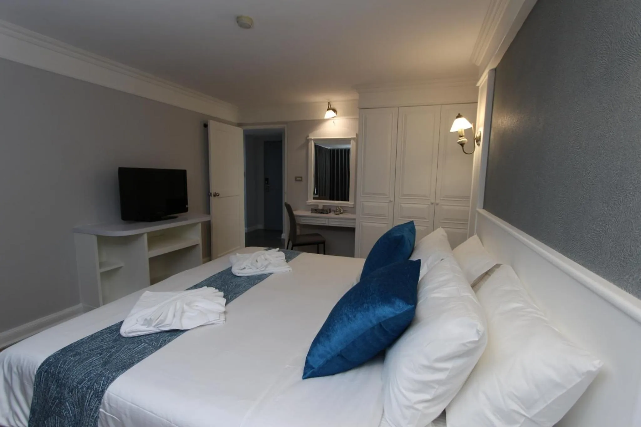 Family Suite in Coco Beach Hotel Jomtien Pattaya