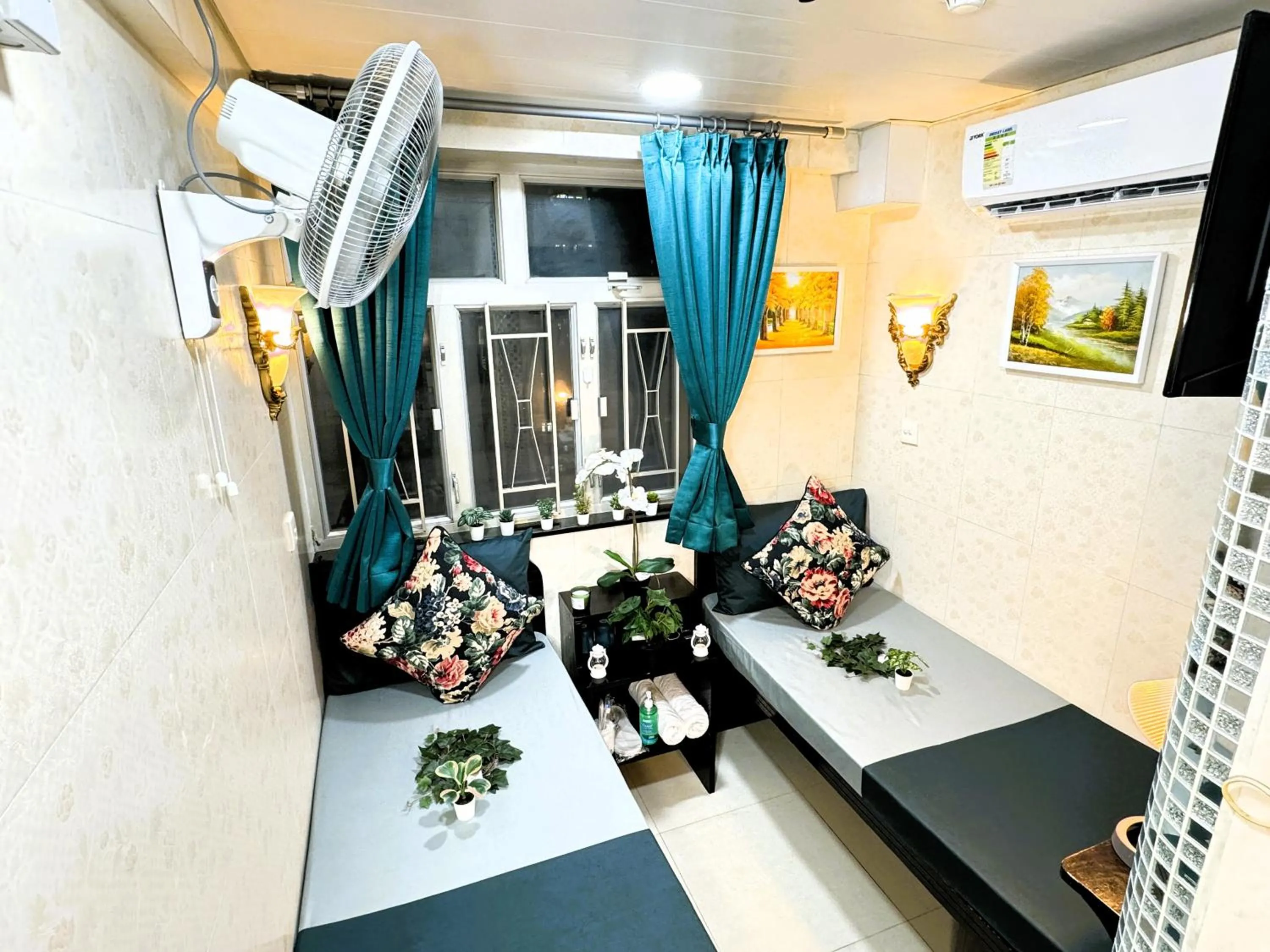 Deluxe Twin Room in Park Guesthouse