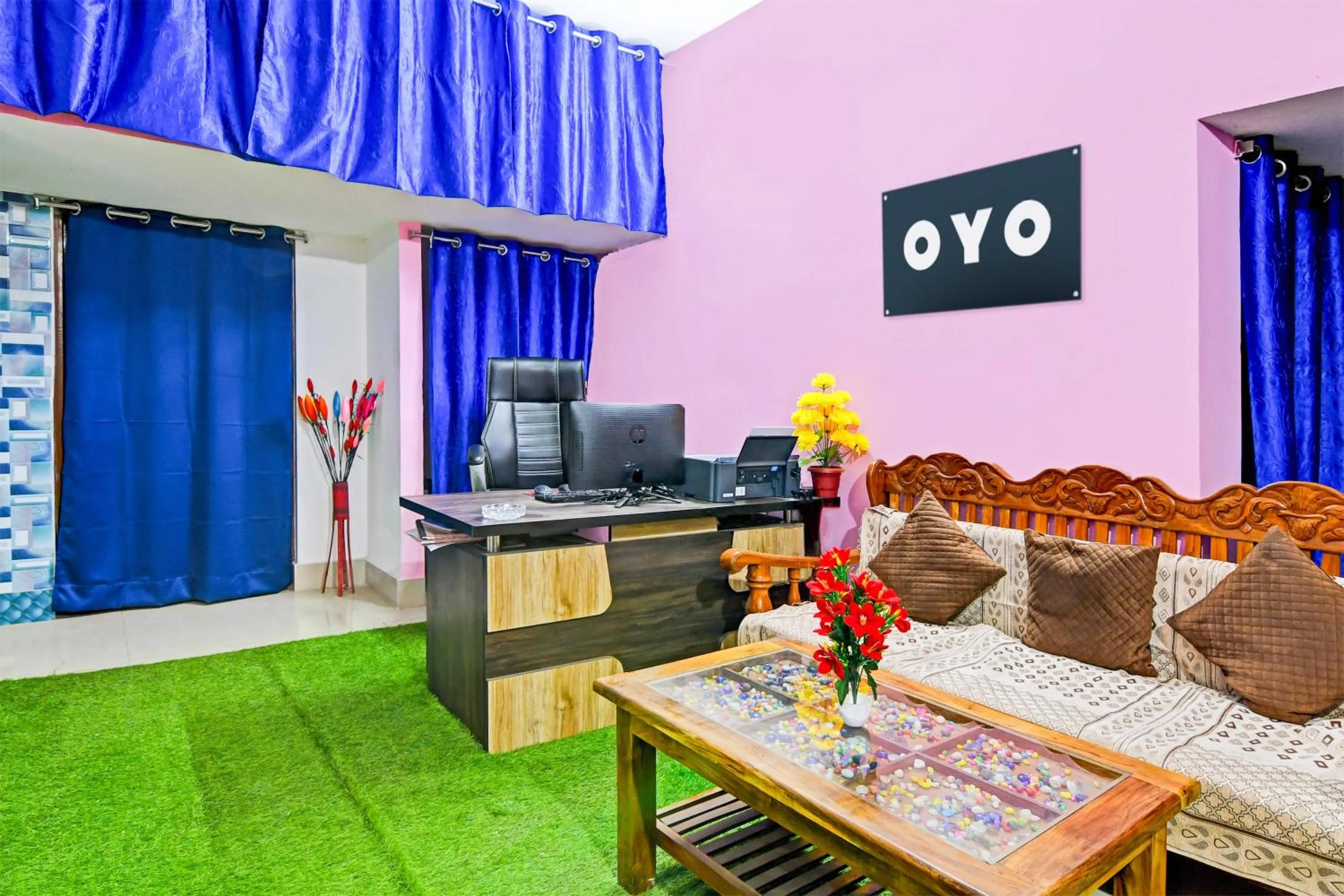 Super Hotel O Khushi Guest House