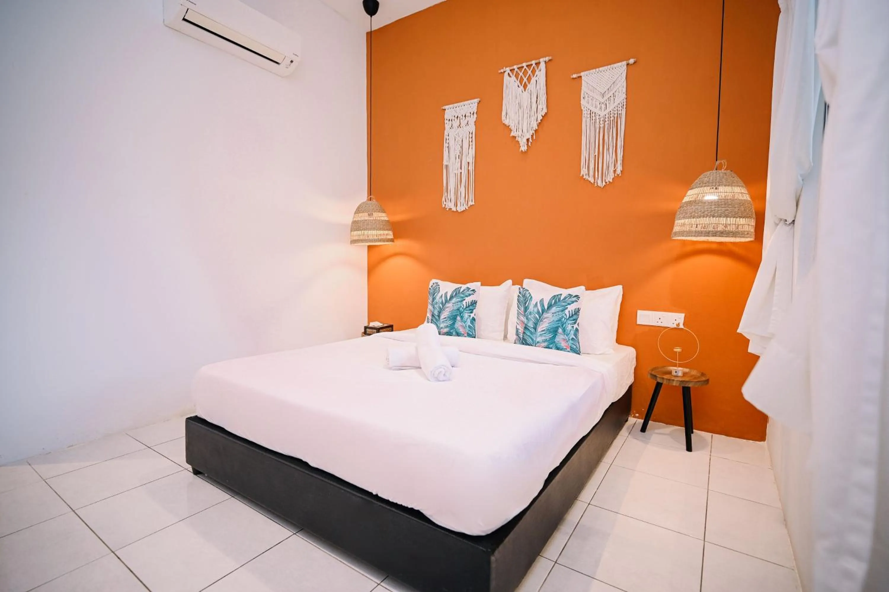 Deluxe Queen Garden View in LiLLA Rainforest Retreat - Hulu Langat