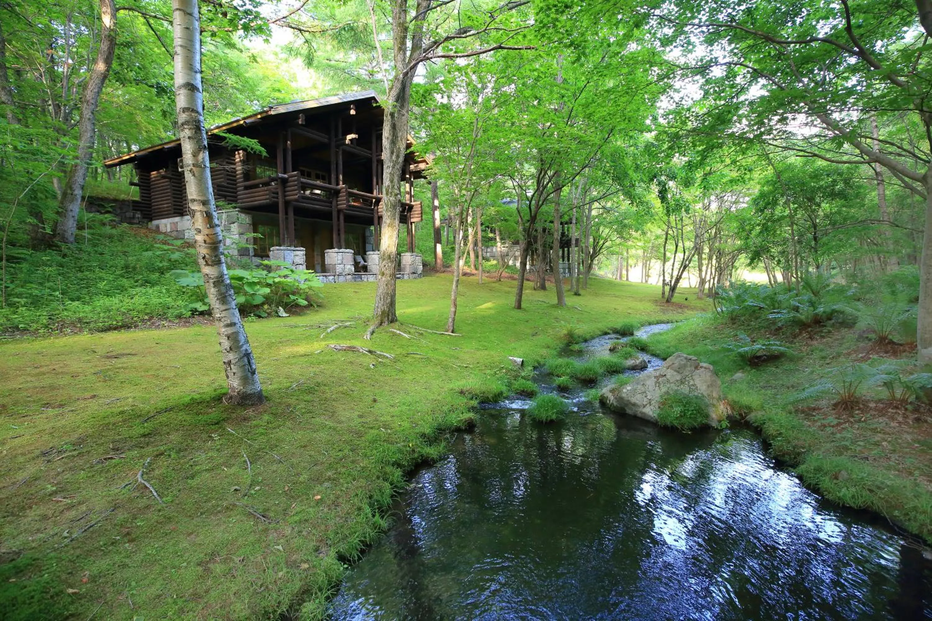 Cottage with River View - single occupancy in Hotel Nidom