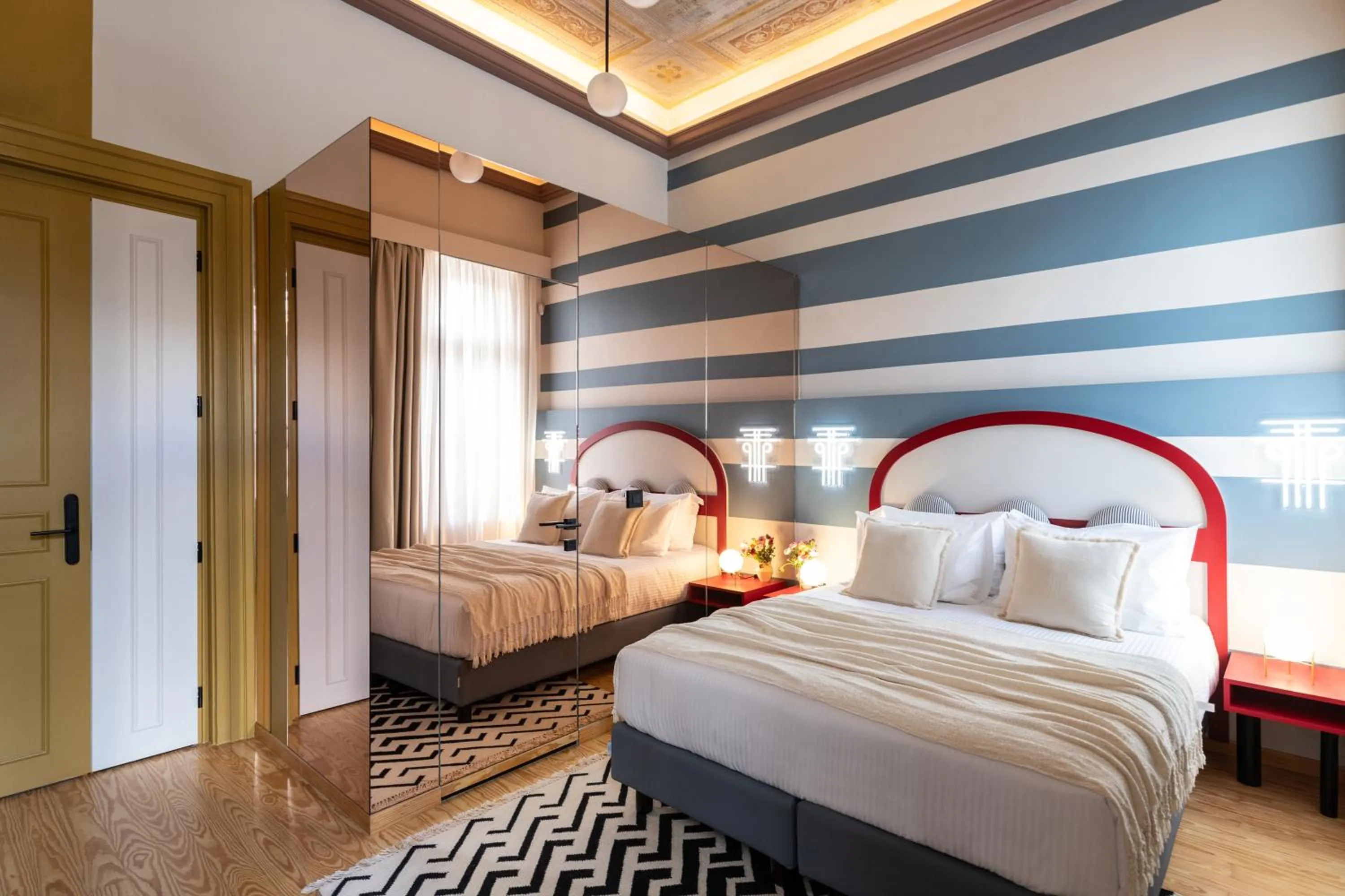 Deluxe Double Room with Balcony (Mirror) in MEDLEY Conceptual Living & Spa