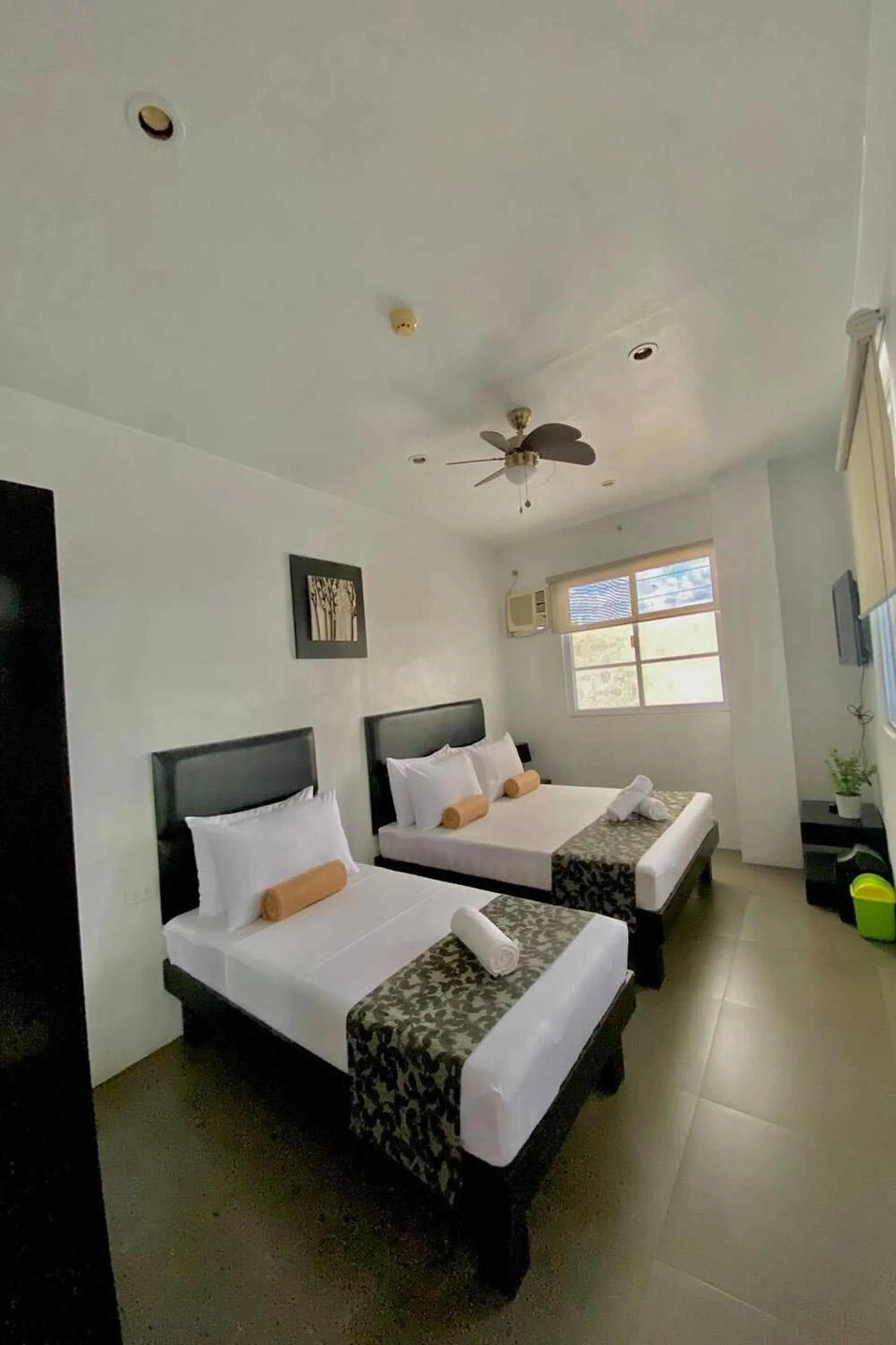 Triple Room in Micasa Lodge Palawan