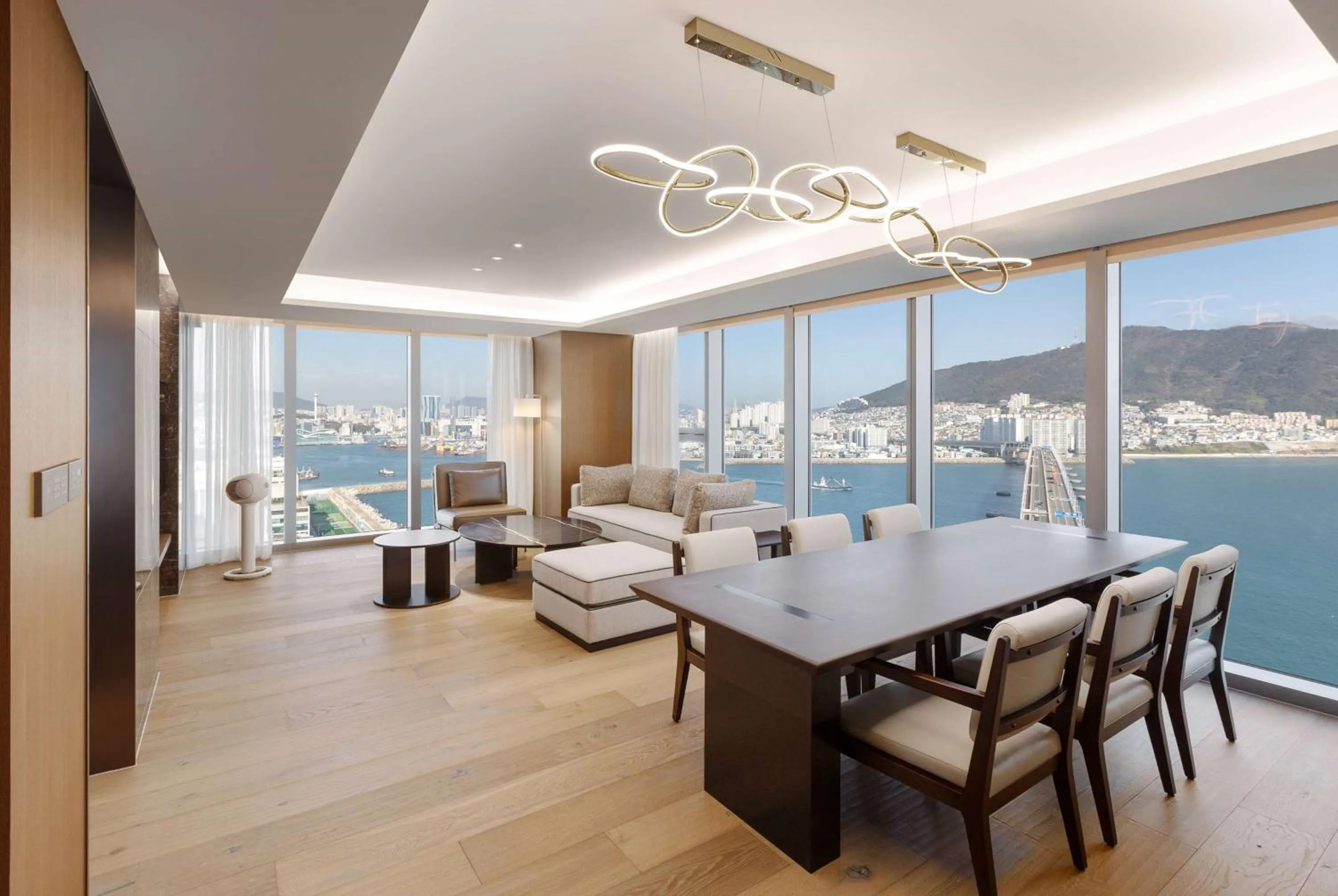 Executive Suite - Non-Smoking in Wyndham Grand Busan