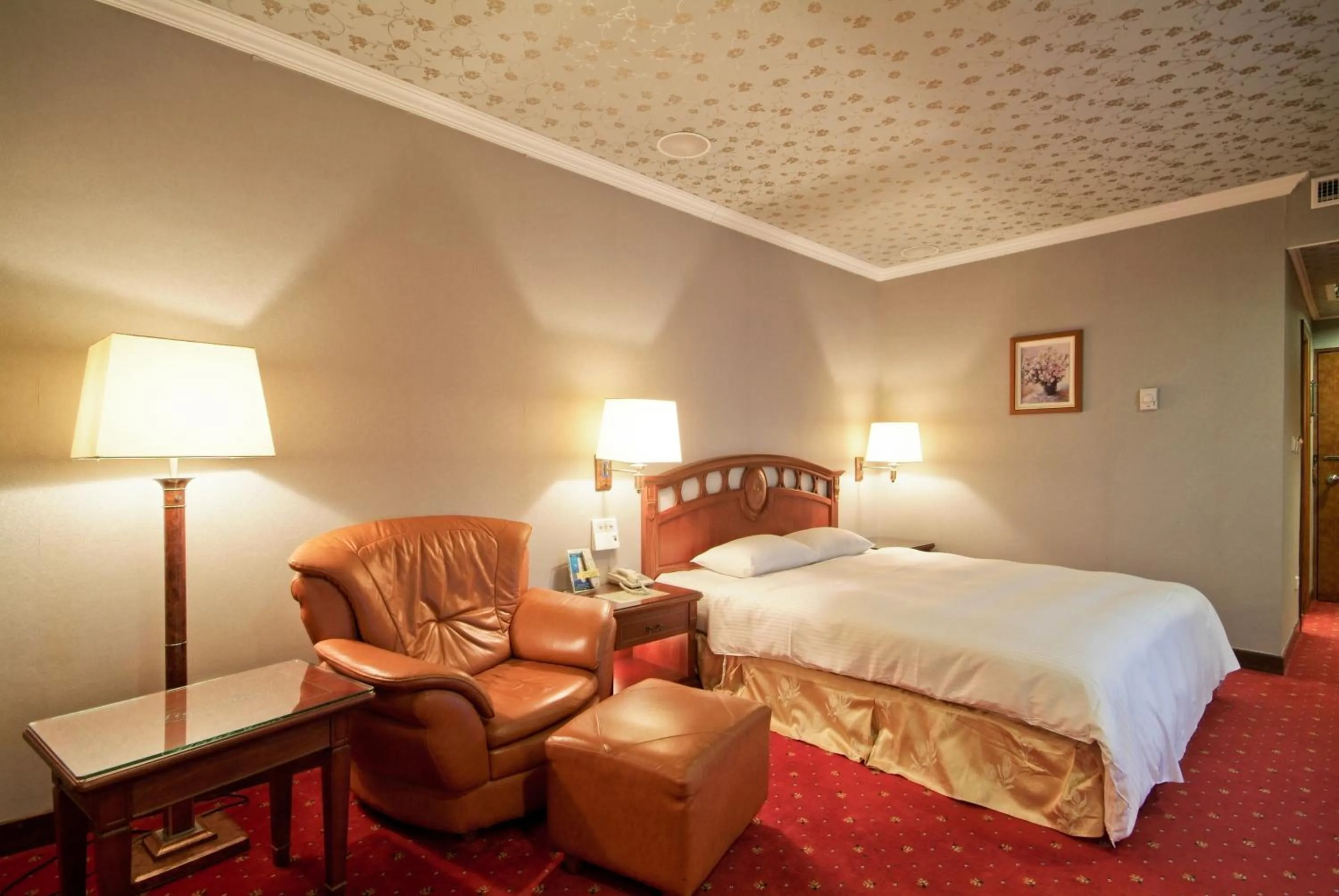 Double Room in F Hotel Tainan