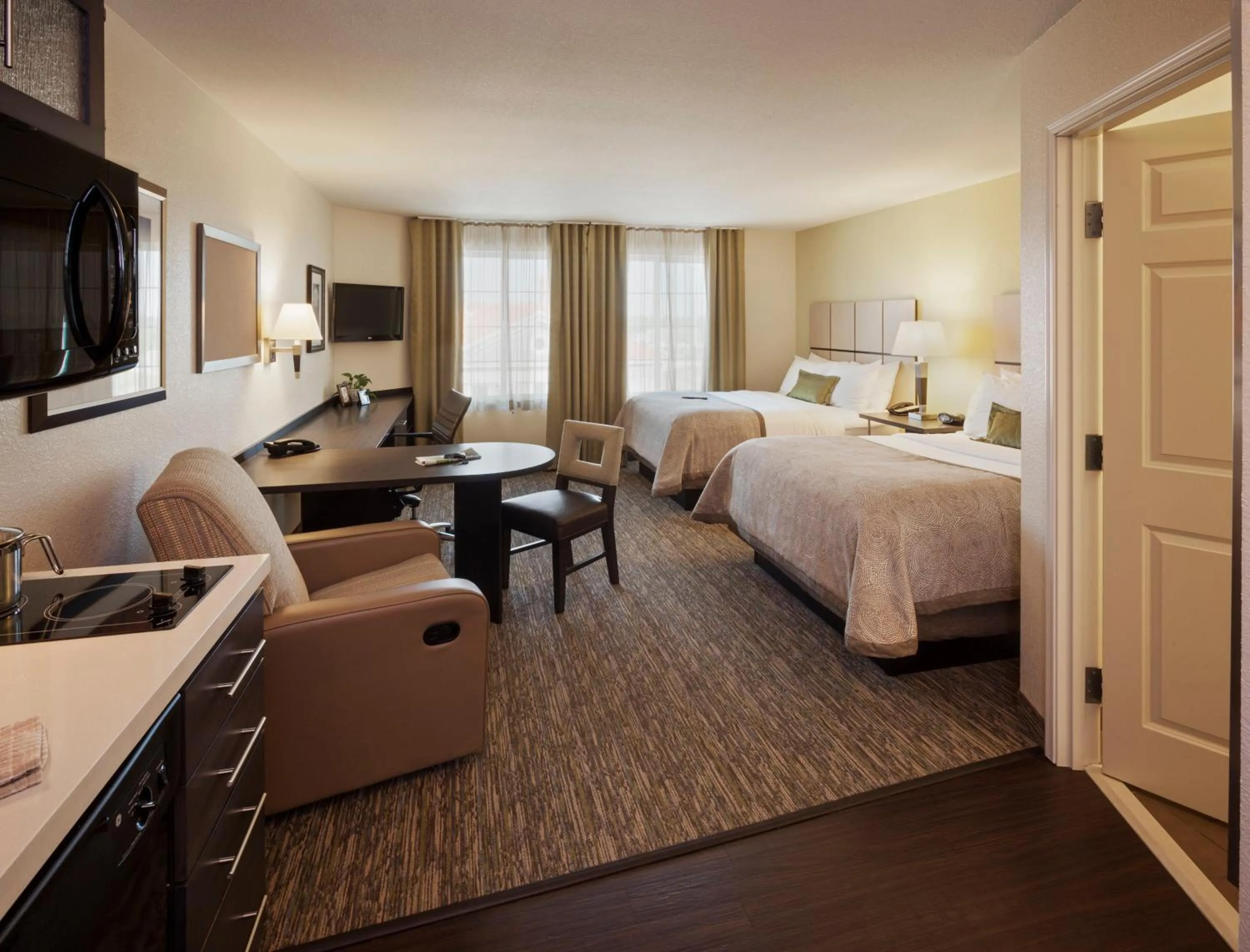 Queen Studio with Two Queen Beds - Hearing Accessible - Non-Smoking in Candlewood Suites Midland by IHG