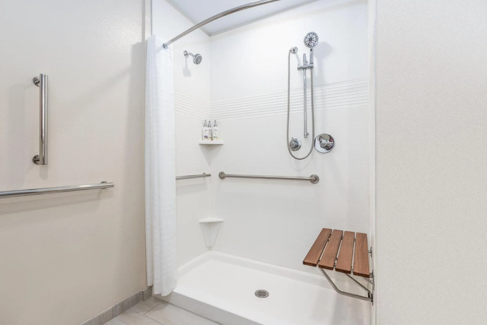 Queen Studio Suite with Two Queen Beds and Mobility Accessible Roll-In Shower, Full Kitchen, Sofa Bed in Candlewood Suites Midland by IHG