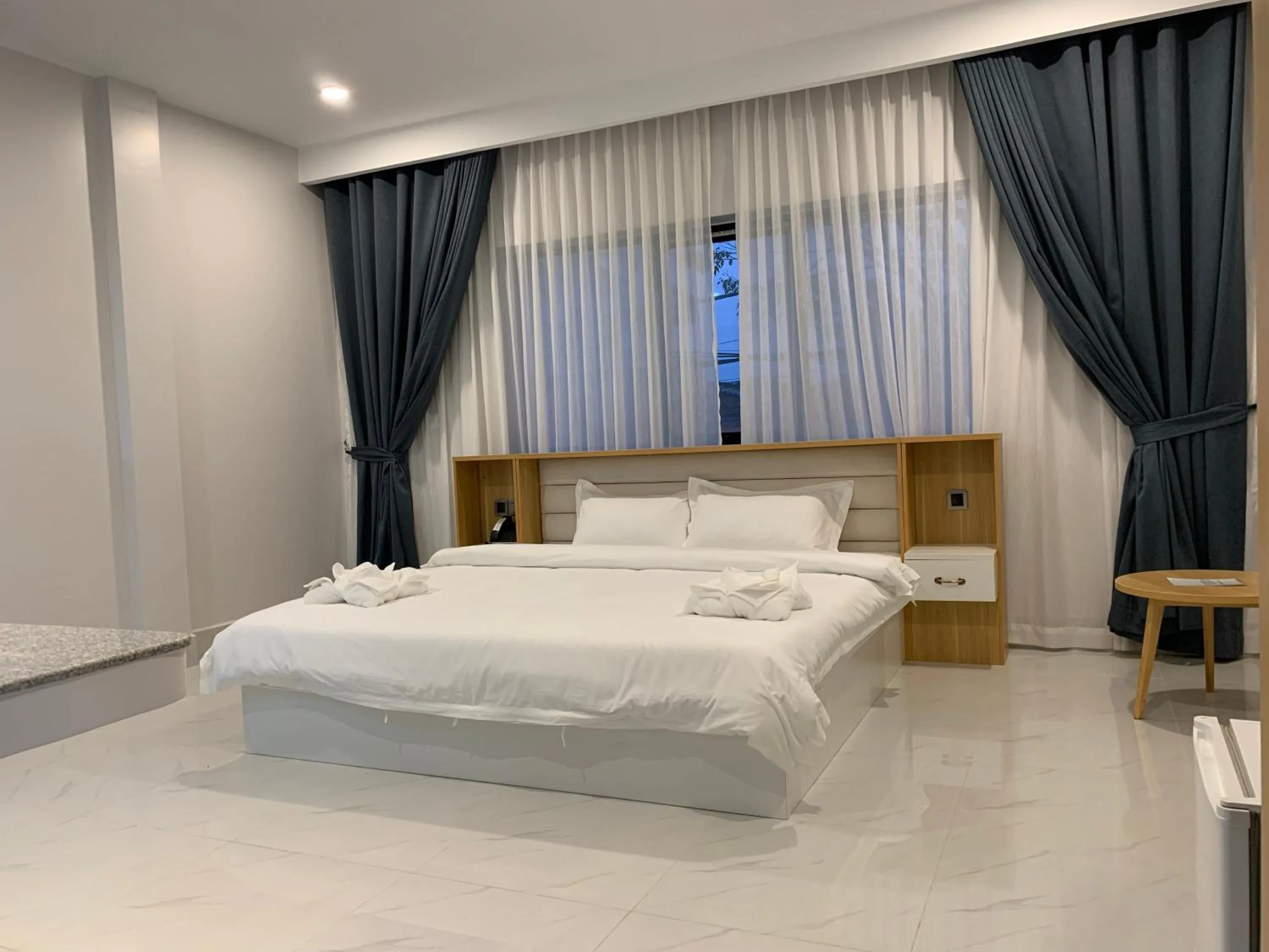 King Room in Nico’s Hotel and SkyBar