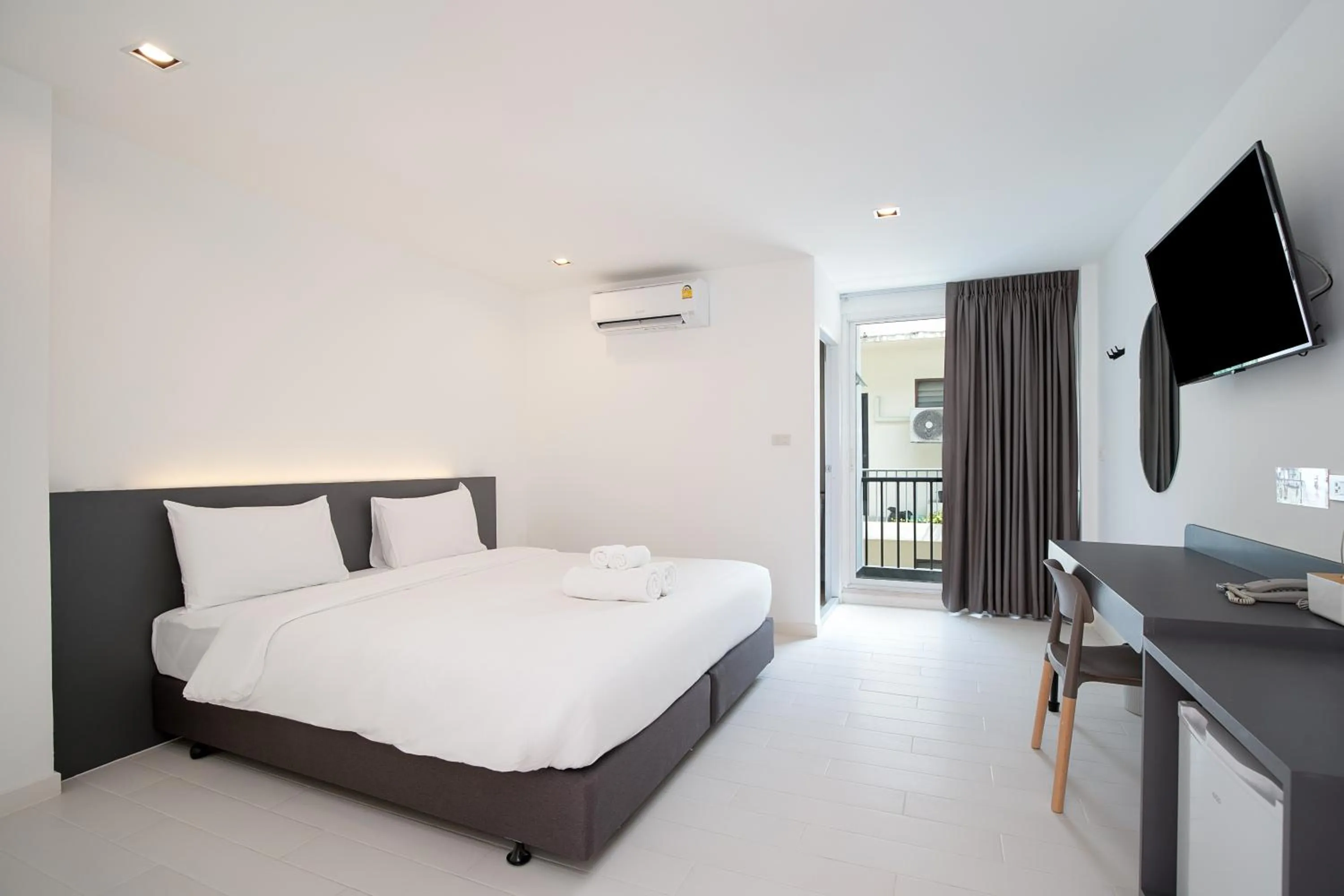 Superior Double Room in The Urban Oasis