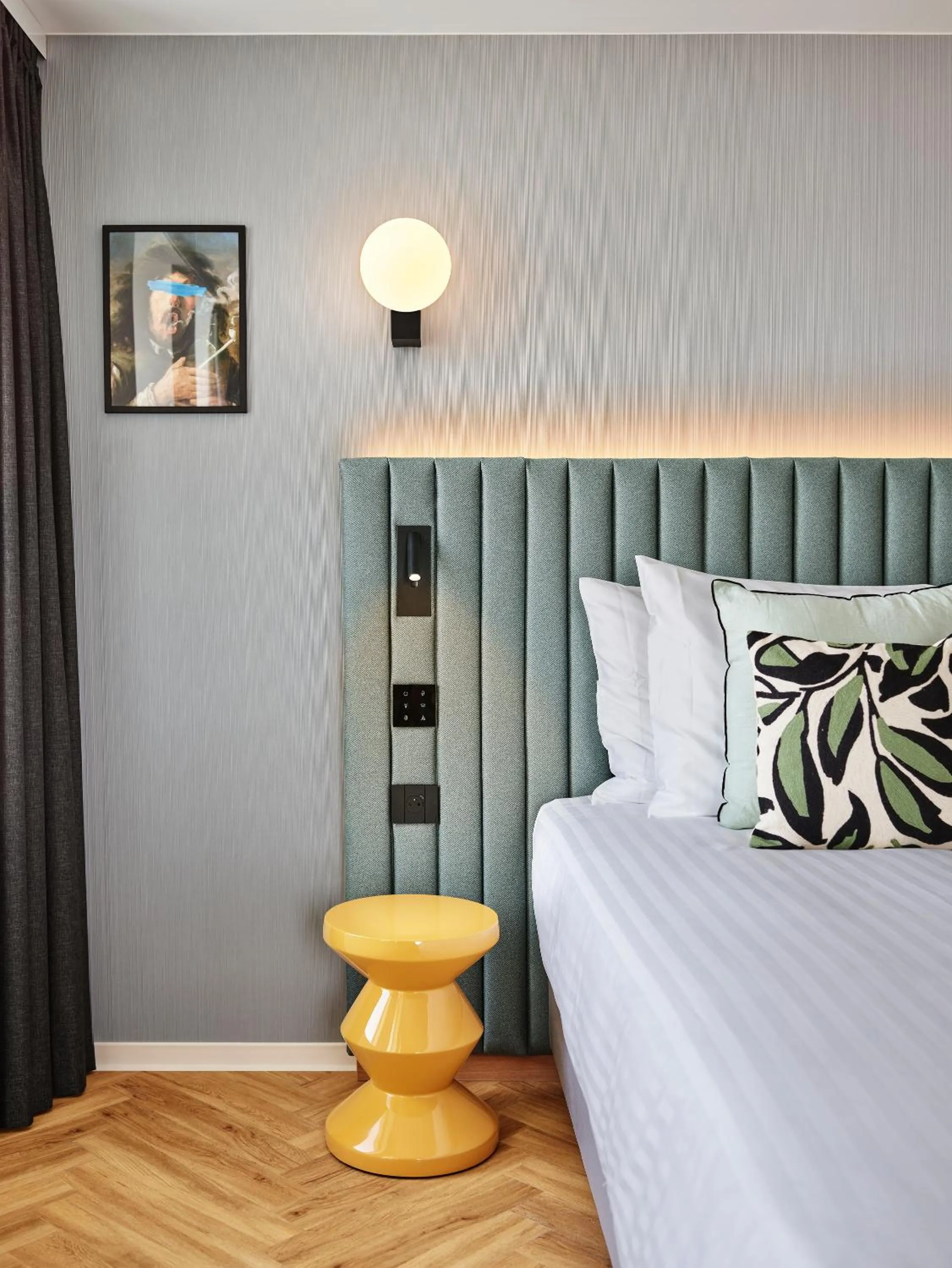 Deluxe Twin Room in H4 Hotel Wyndham Paris Pleyel Resort