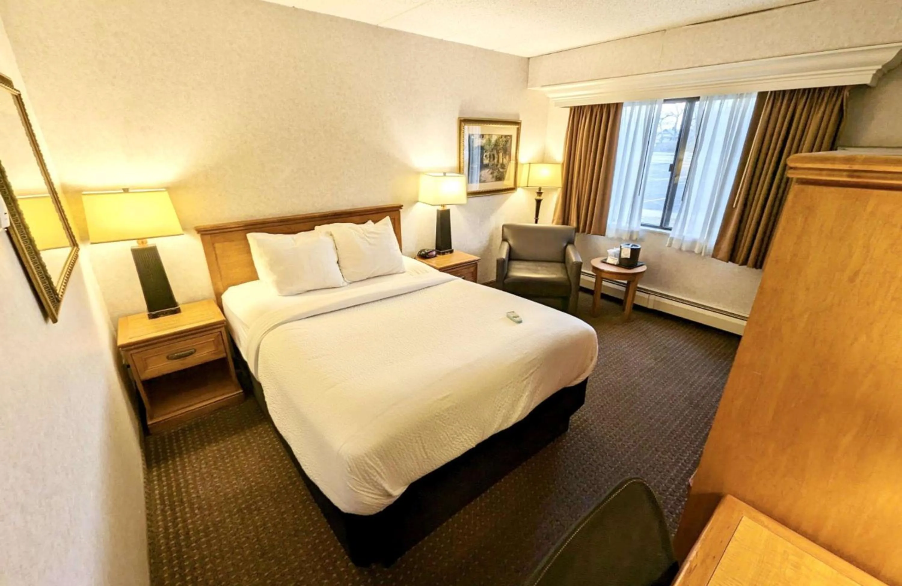 Queen Room - Non-Smoking (Stairs Access) in Best Western Plus Kelly Inn