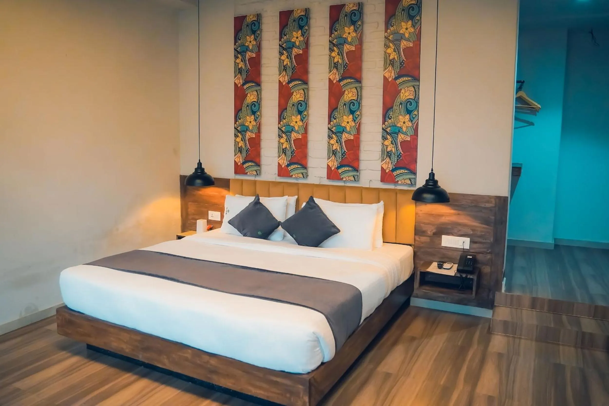 Suite with Lake View in Jade City Hotel