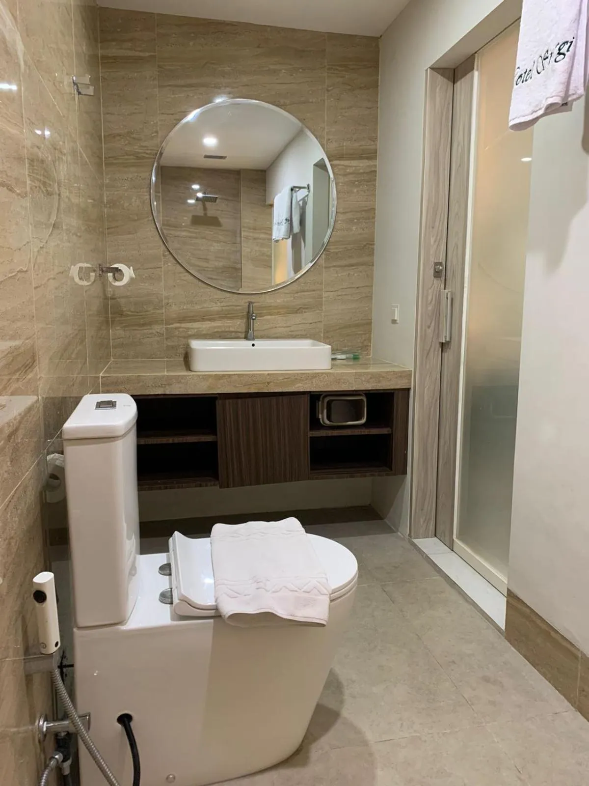 Deluxe Room in Sinergi Hotel & Villa