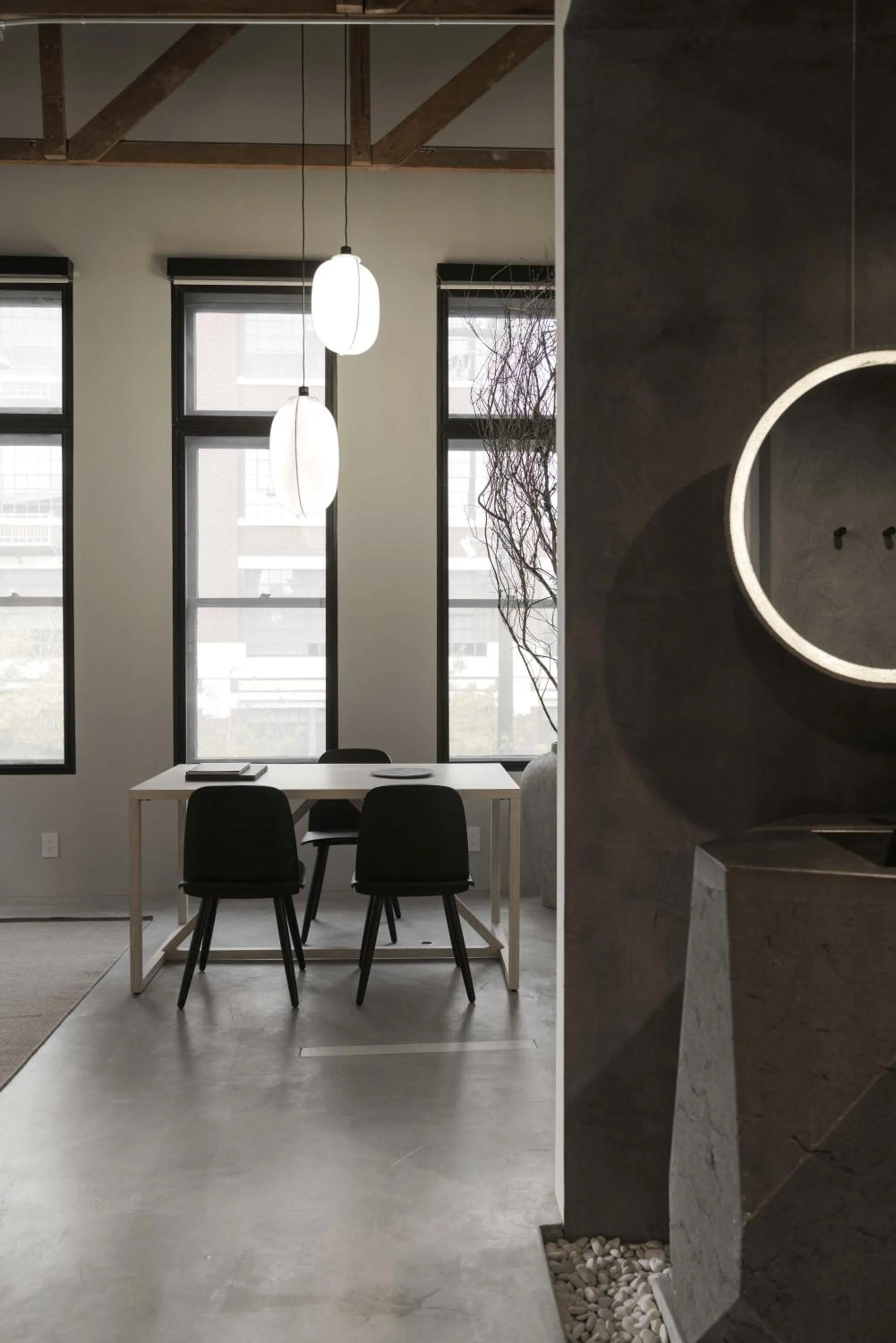 Superior King Room in kodō hotel - Heart of LA Arts District