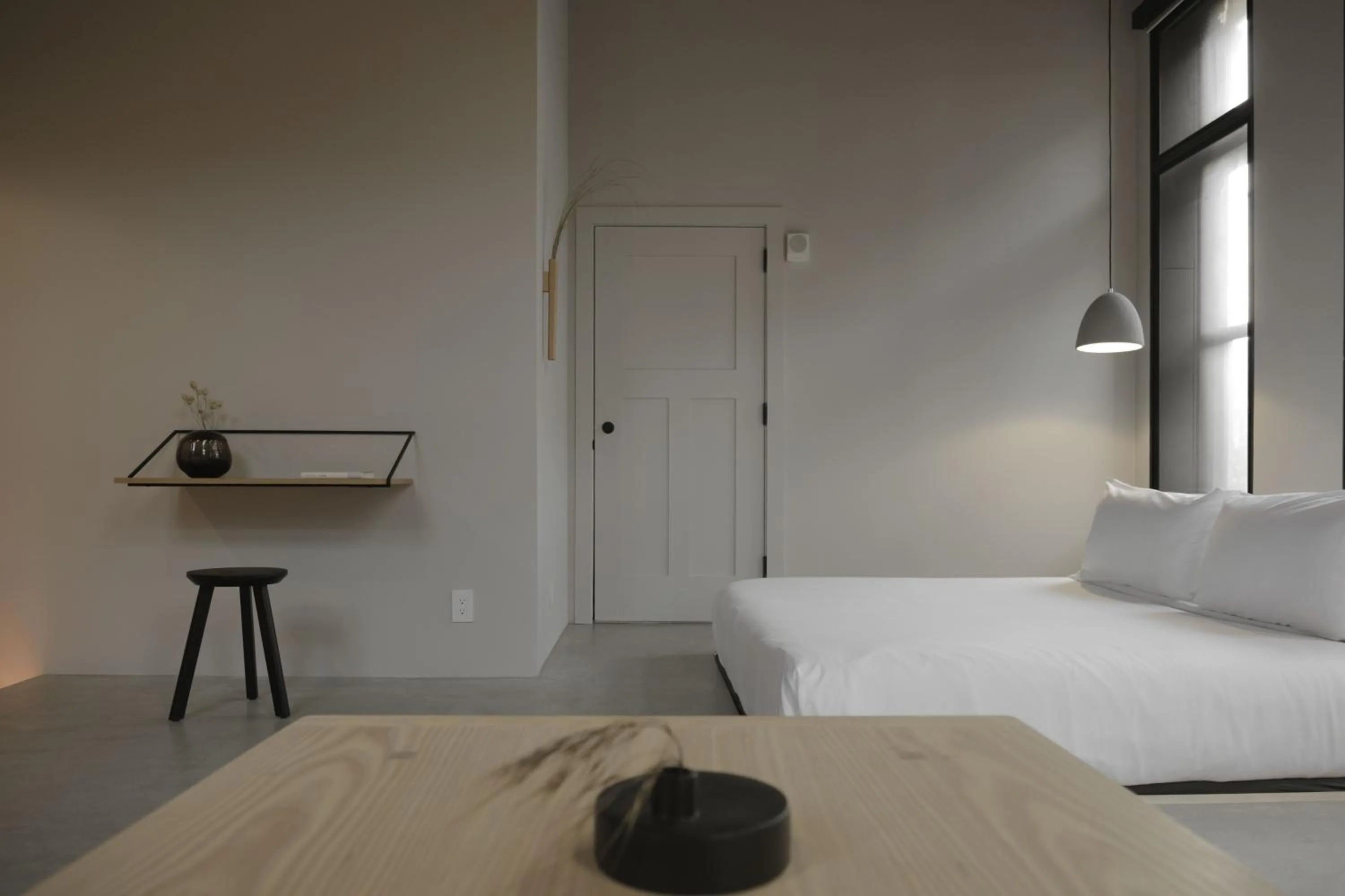 King Room in kodō hotel - Heart of LA Arts District