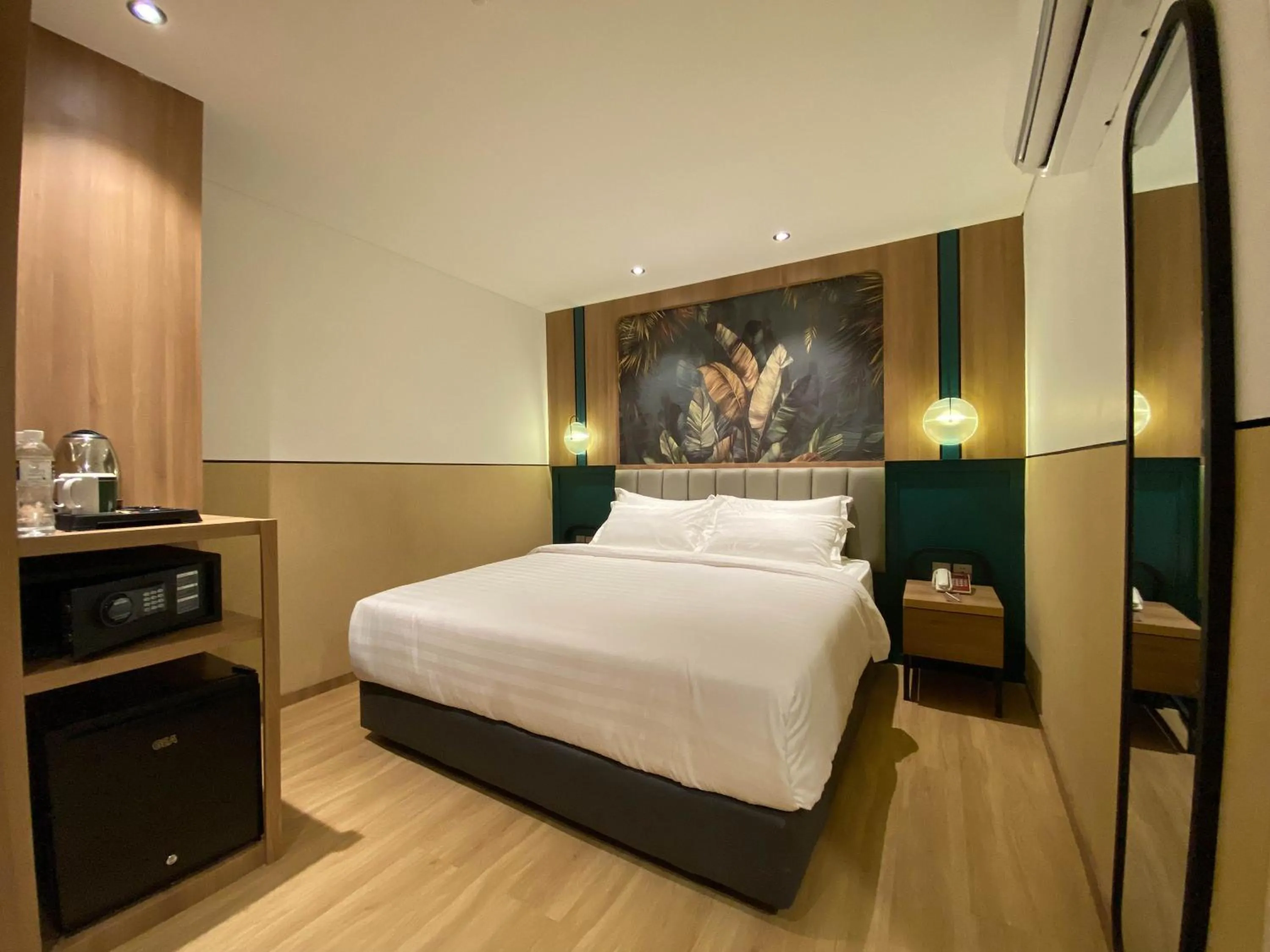 Standard Double Room in Alltrue Hotel Tanjungpinang Bintan
