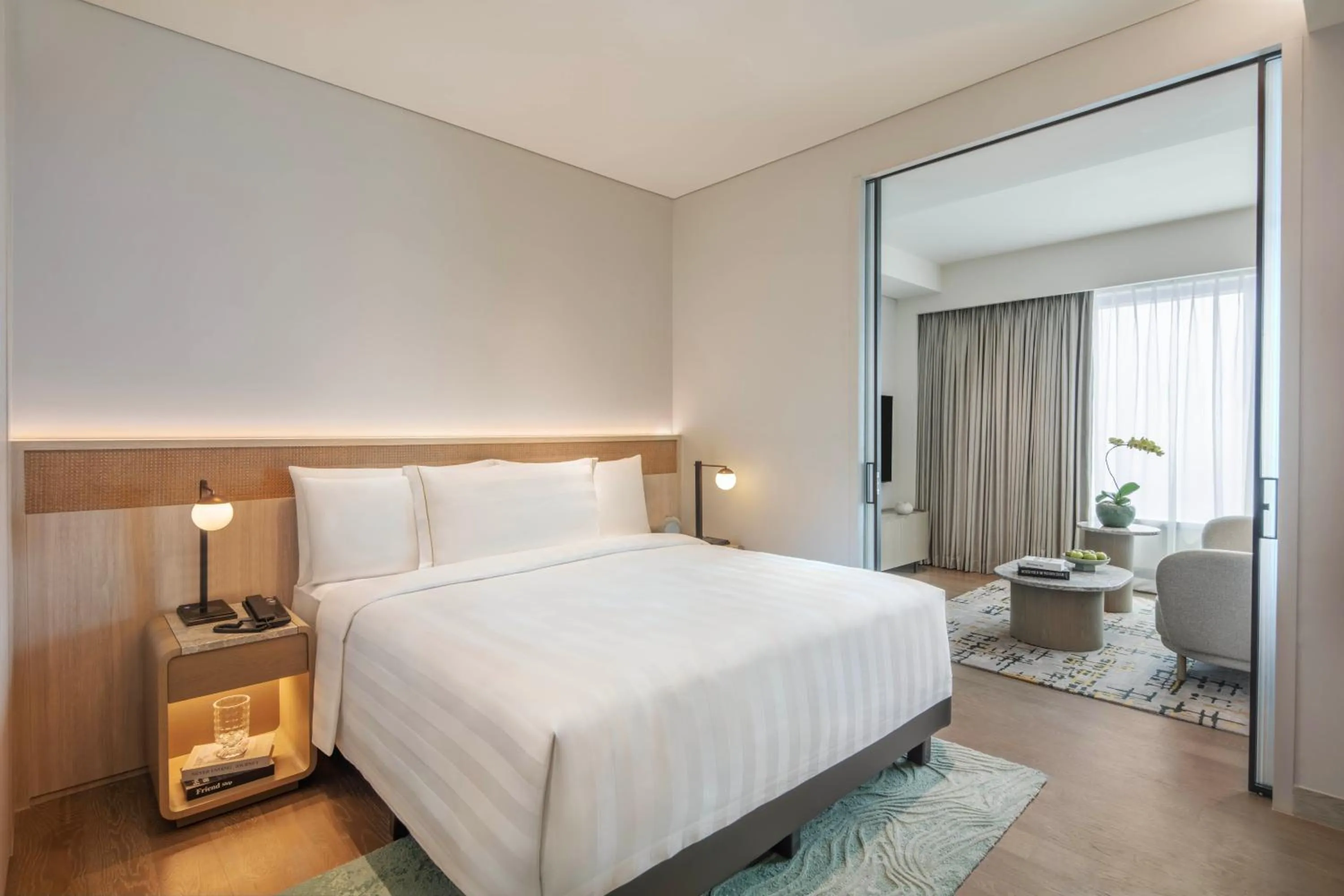 One-Bedroom Executive Suite in PARKROYAL Serviced Suites Jakarta