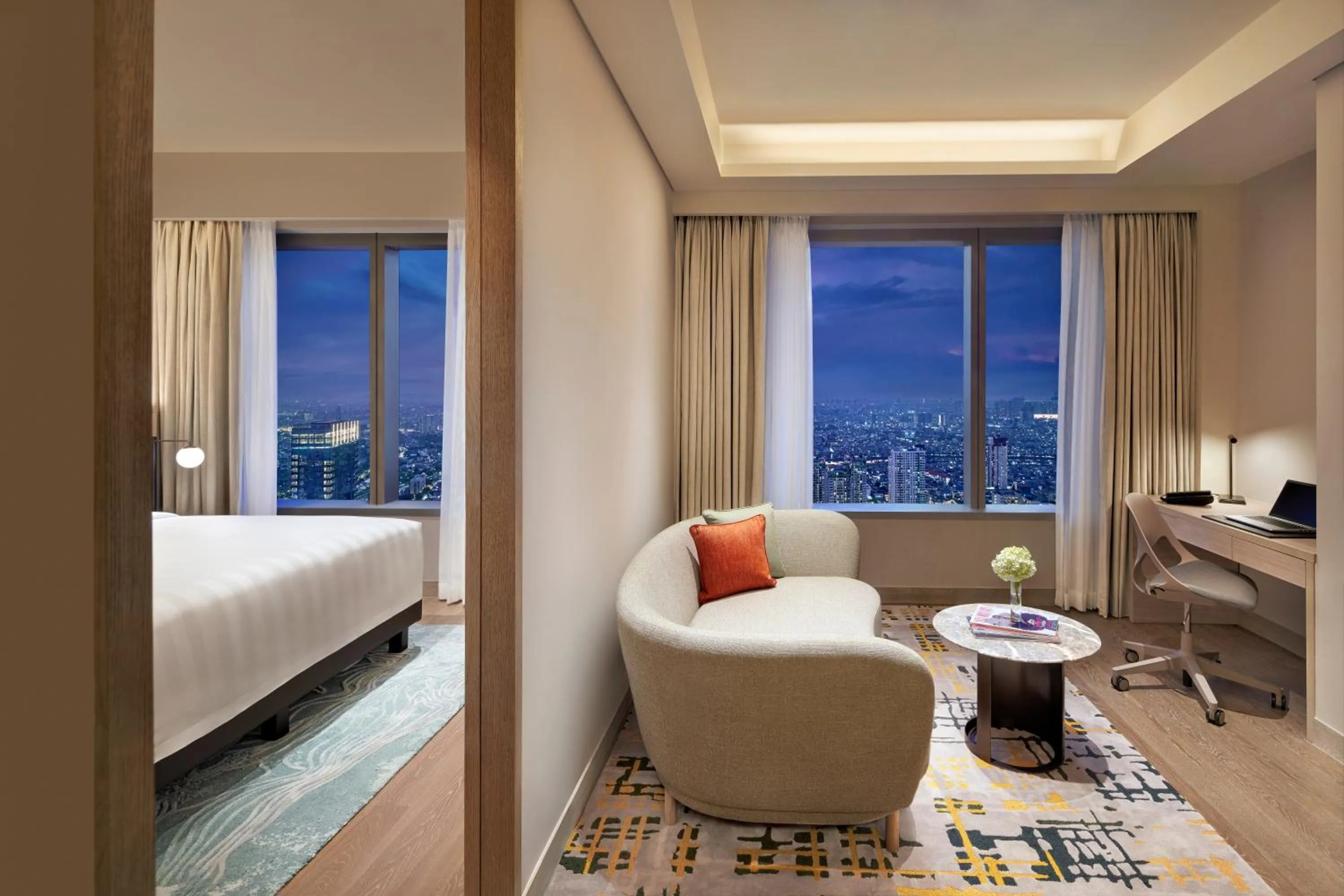 One-Bedroom Deluxe Suite in PARKROYAL Serviced Suites Jakarta