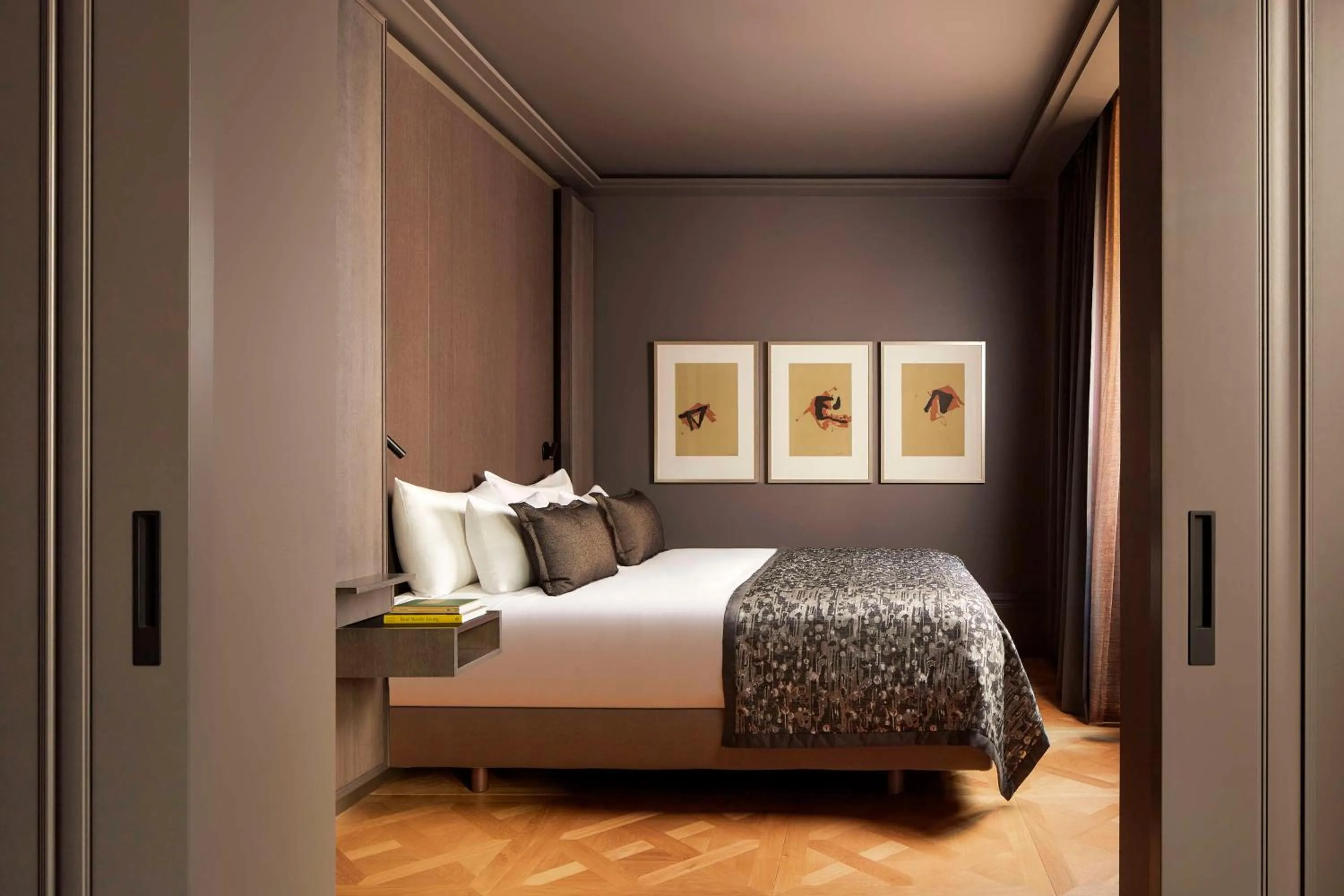 Junior Suite with Extra Bed (2 Adults + 1 Child) in NH Collection Helsinki Grand Hansa