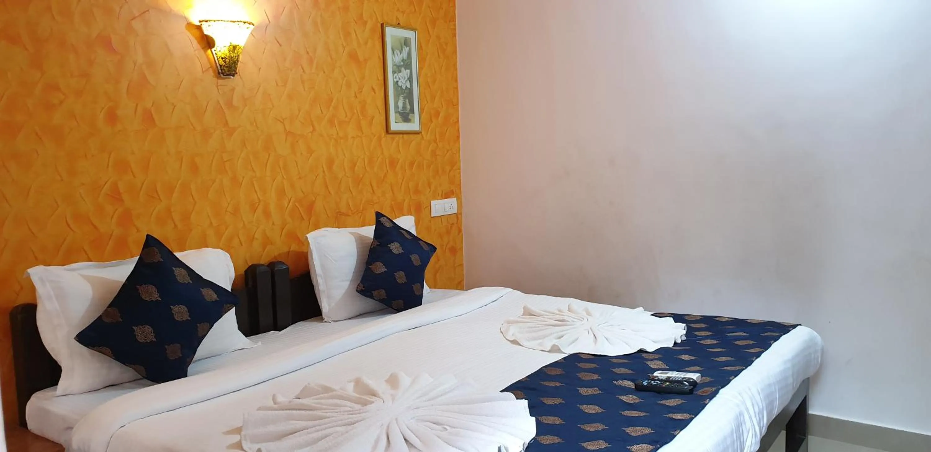 Standard Room With Balcony - single occupancy in Veronica By The Beach Calangute