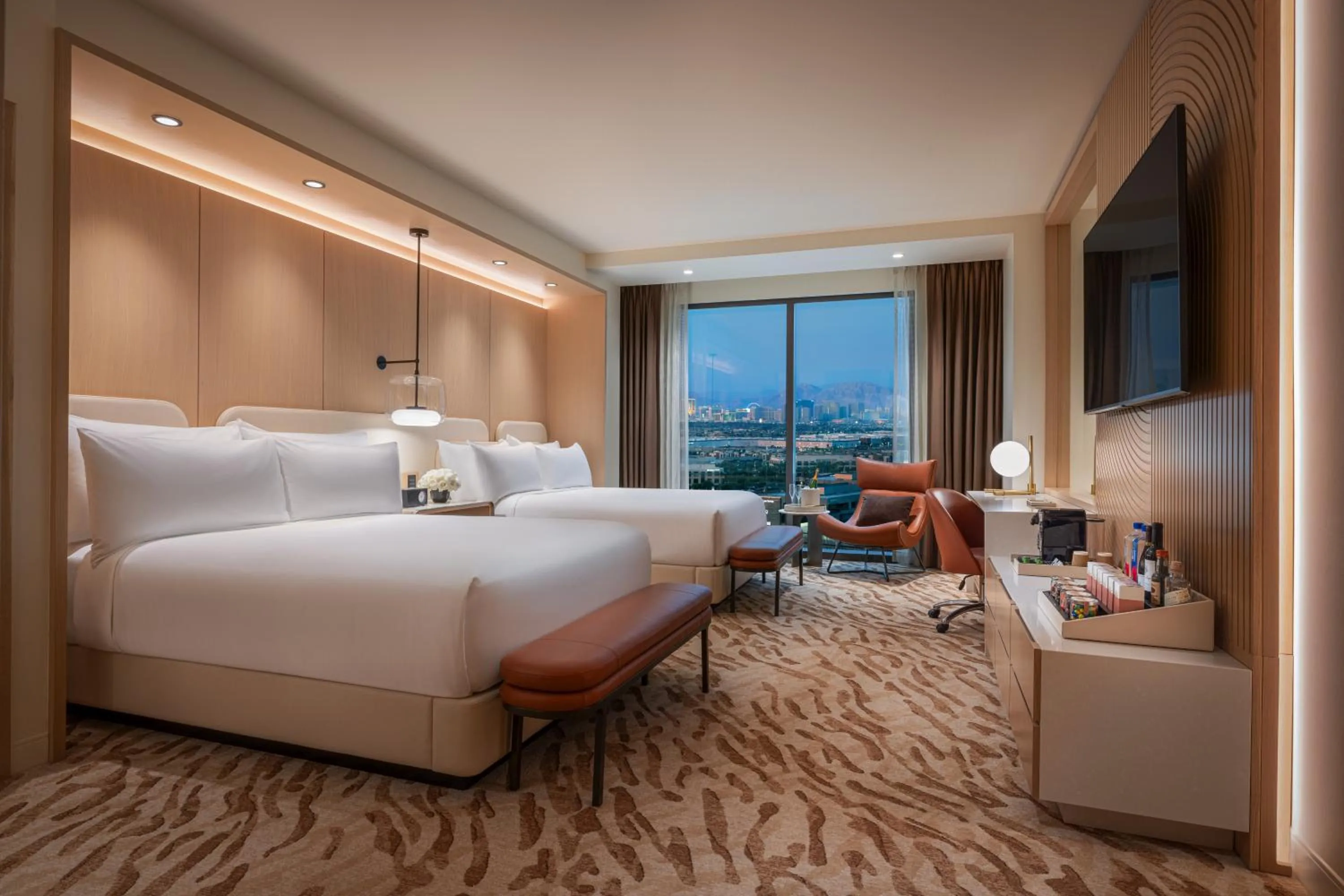 Resort Two Queen - Strip View in Durango Casino & Resort