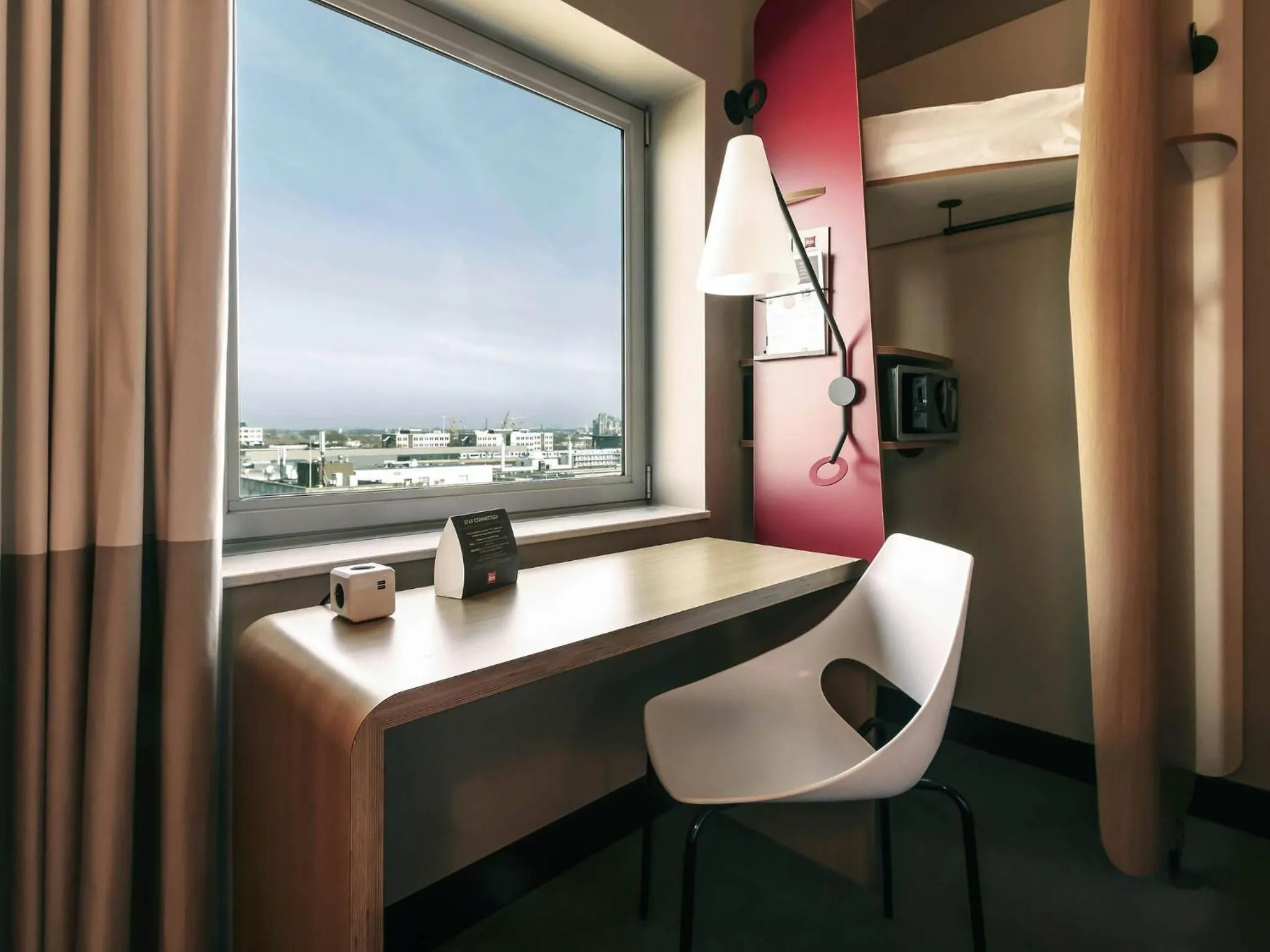 Business Room Â with City View in ibis Amsterdam City West