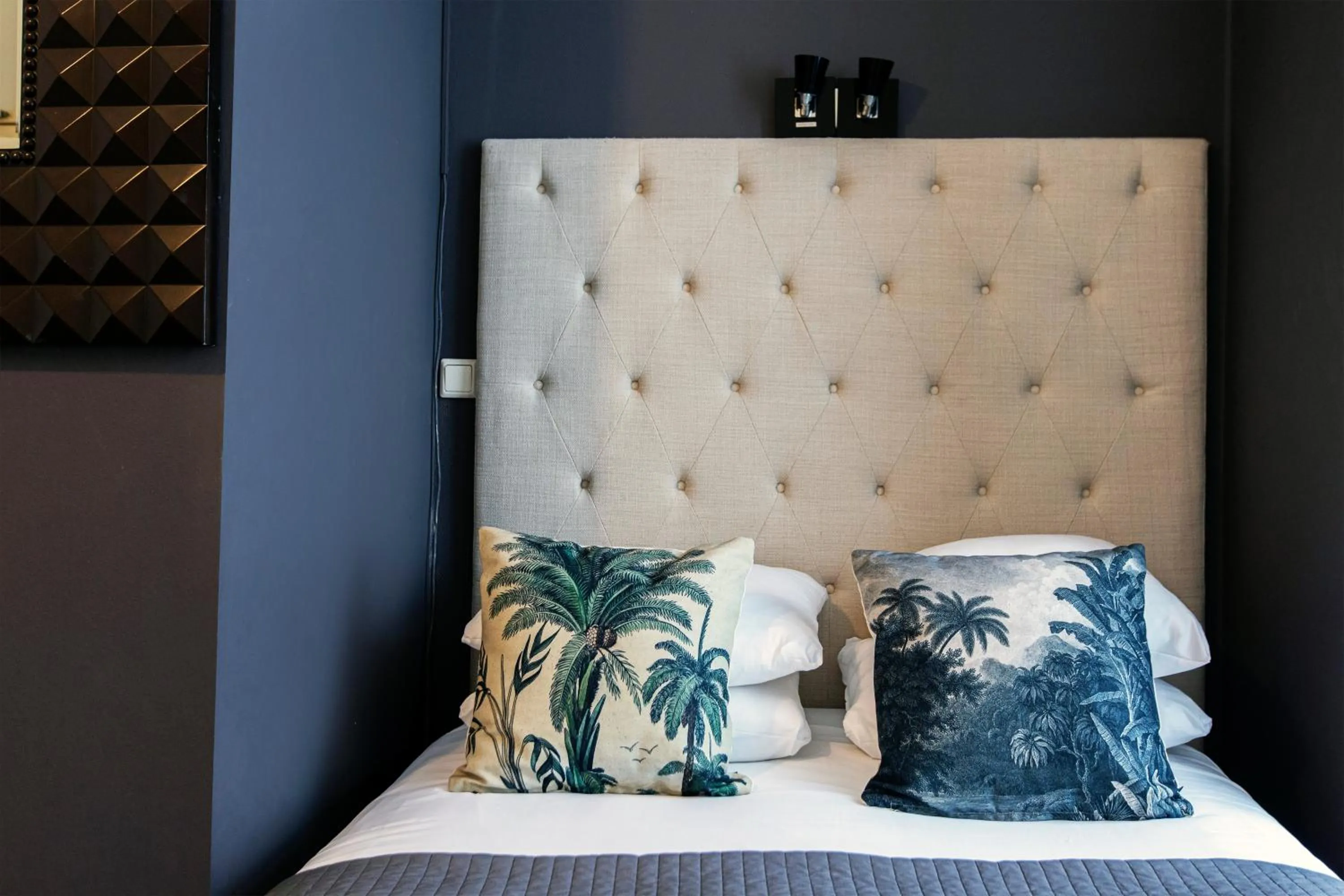 Double Room in Quentin Amsterdam Hotel