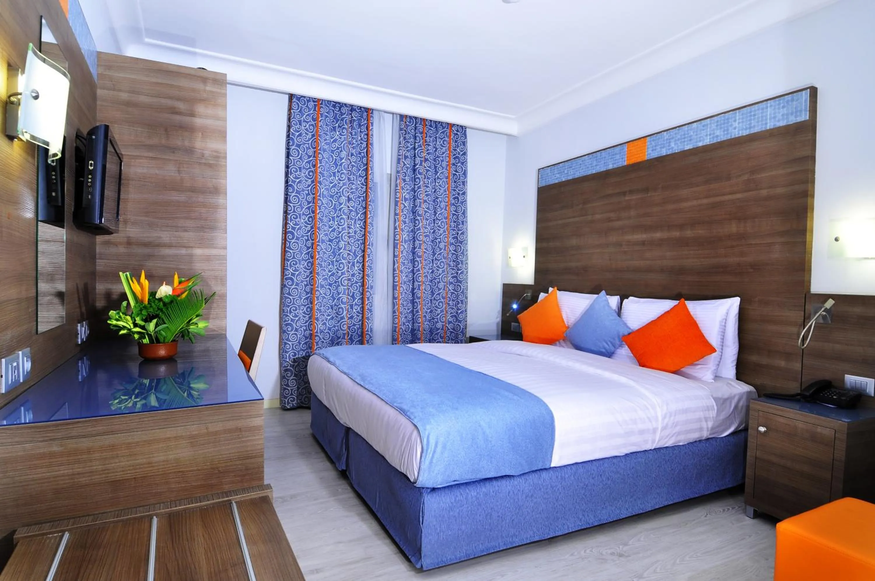 Deluxe Double Room in Benin Royal Hotel