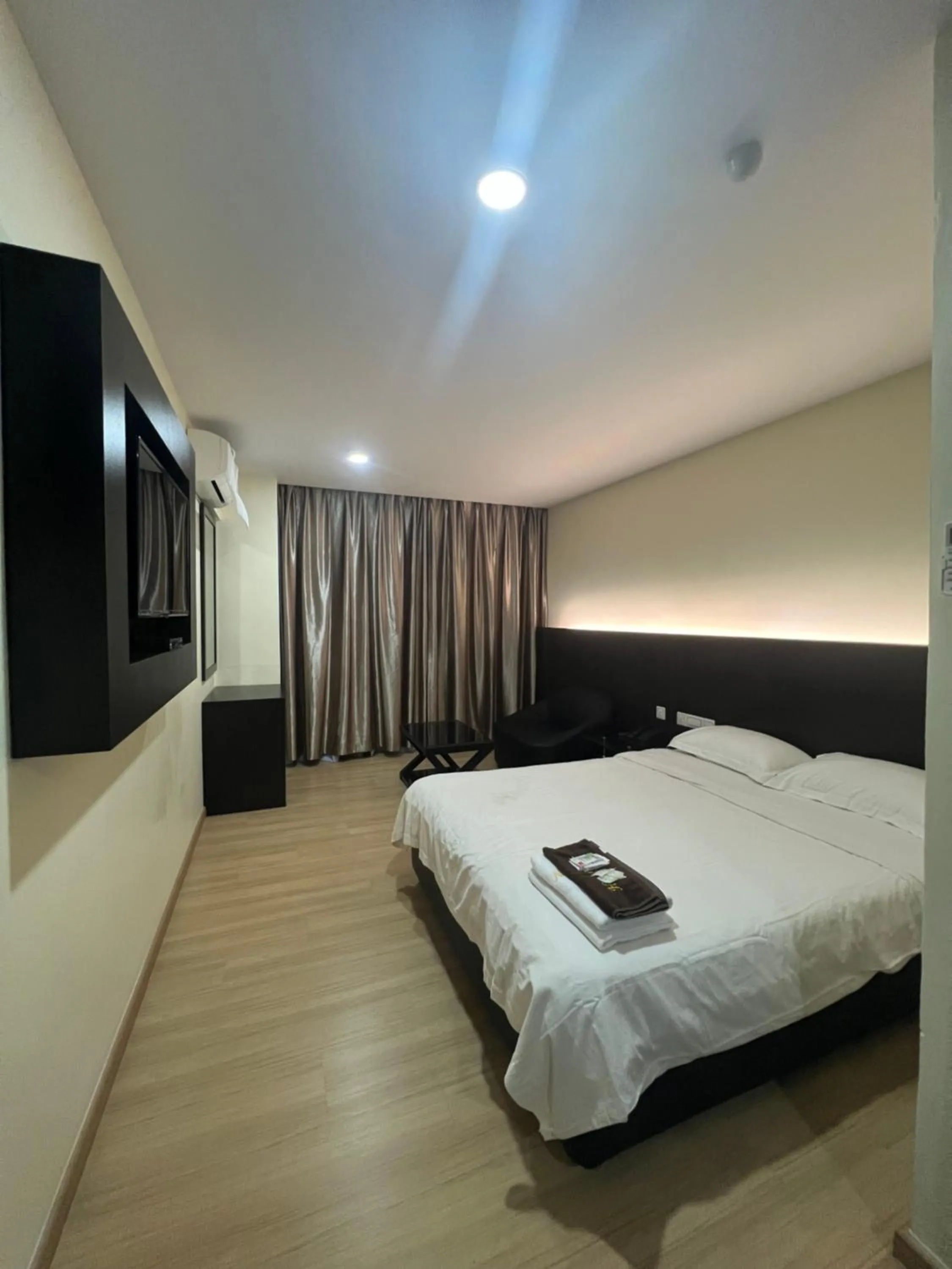 Deluxe Queen Room in H-5 INN