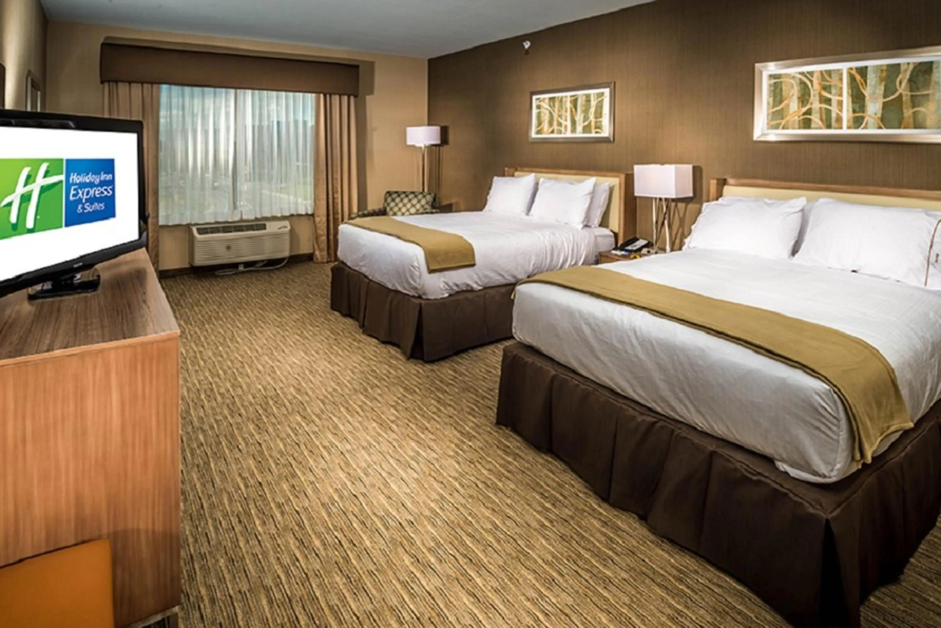 Standard Queen Room with Two Queen Beds in Holiday Inn Express & Suites Salt Lake City South-Murray by IHG