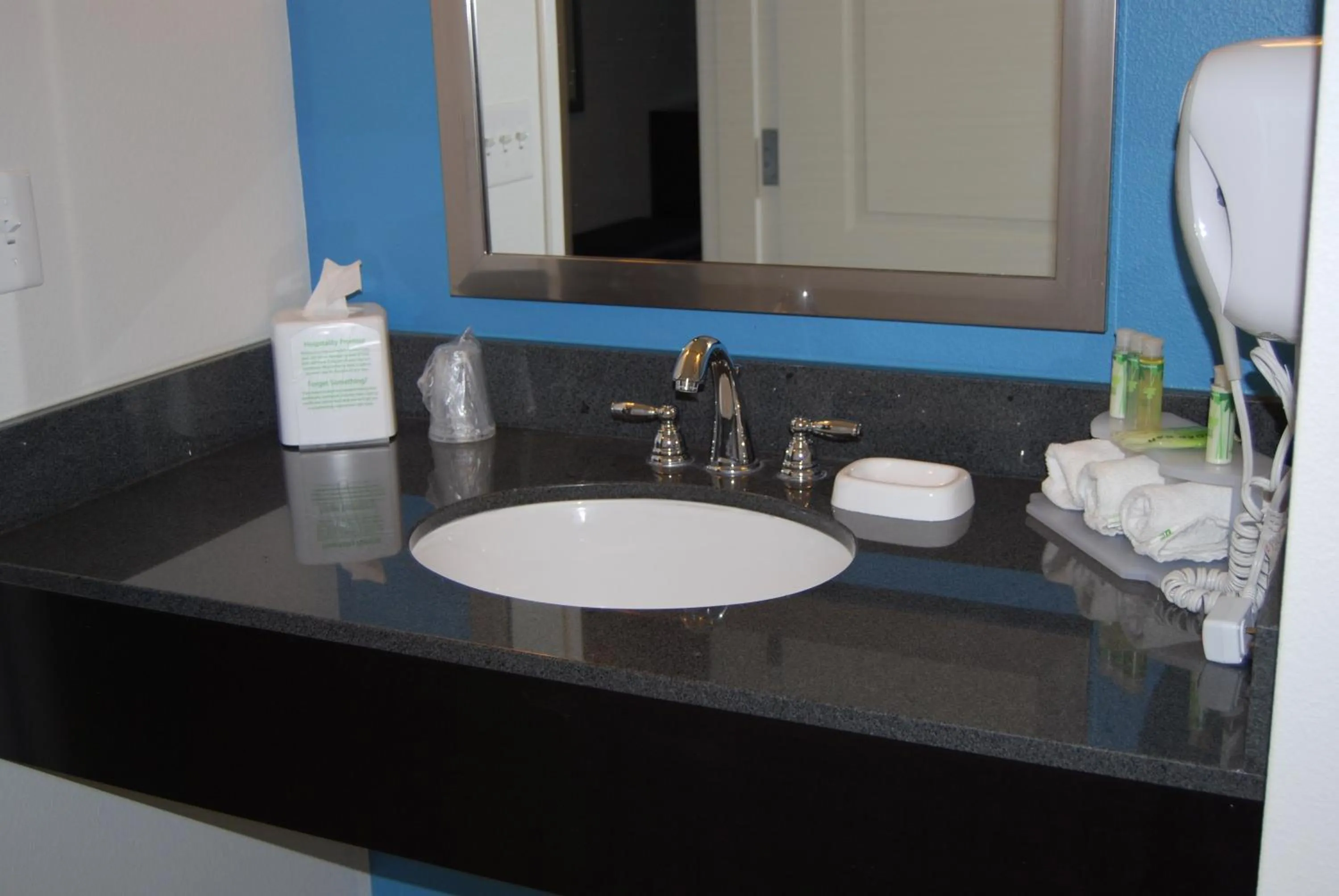 King Room - Hearing Accessible in Holiday Inn Express & Suites Springville-South Provo Area by IHG