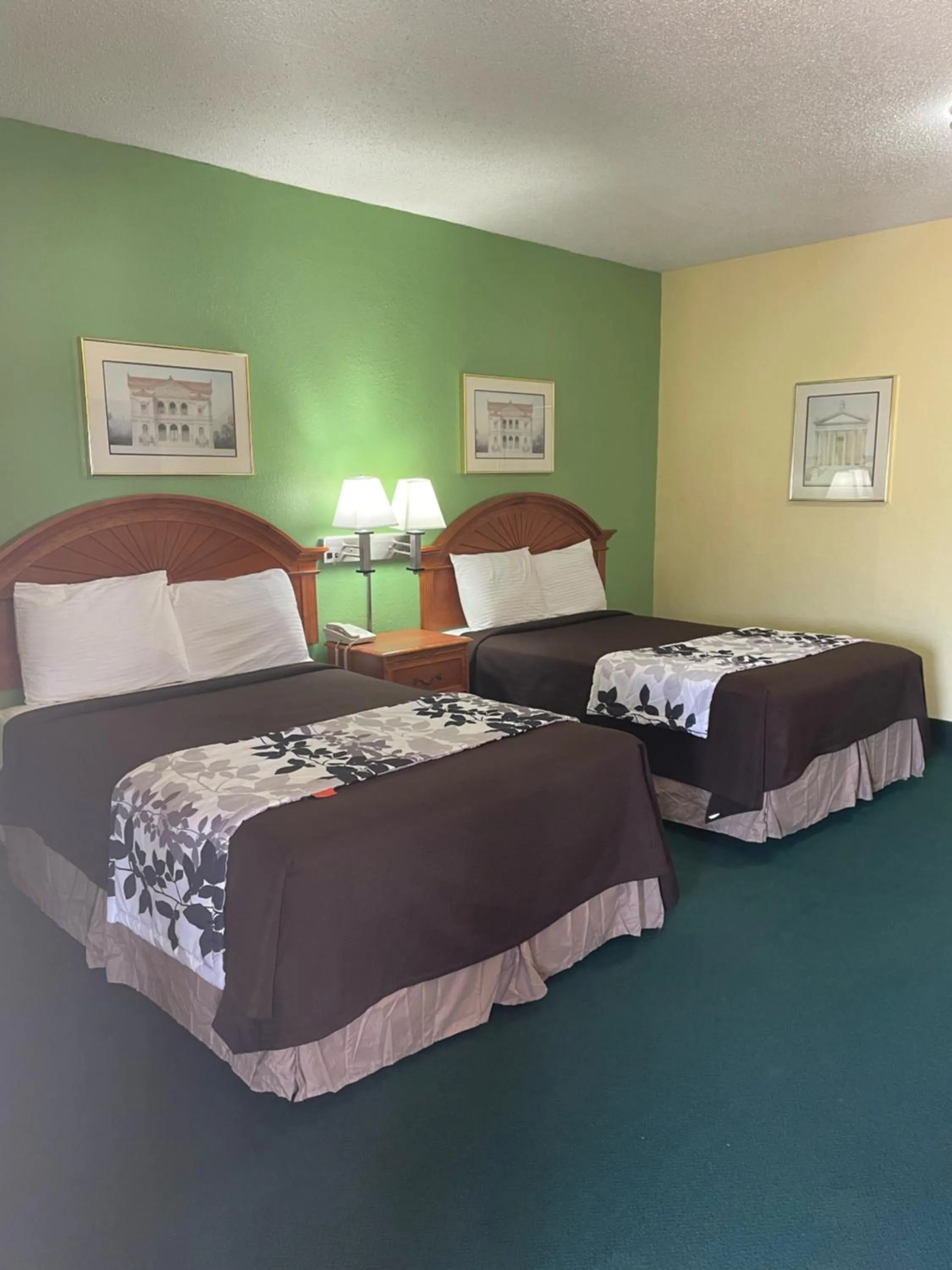 Double Room in Relax Inn Dilley