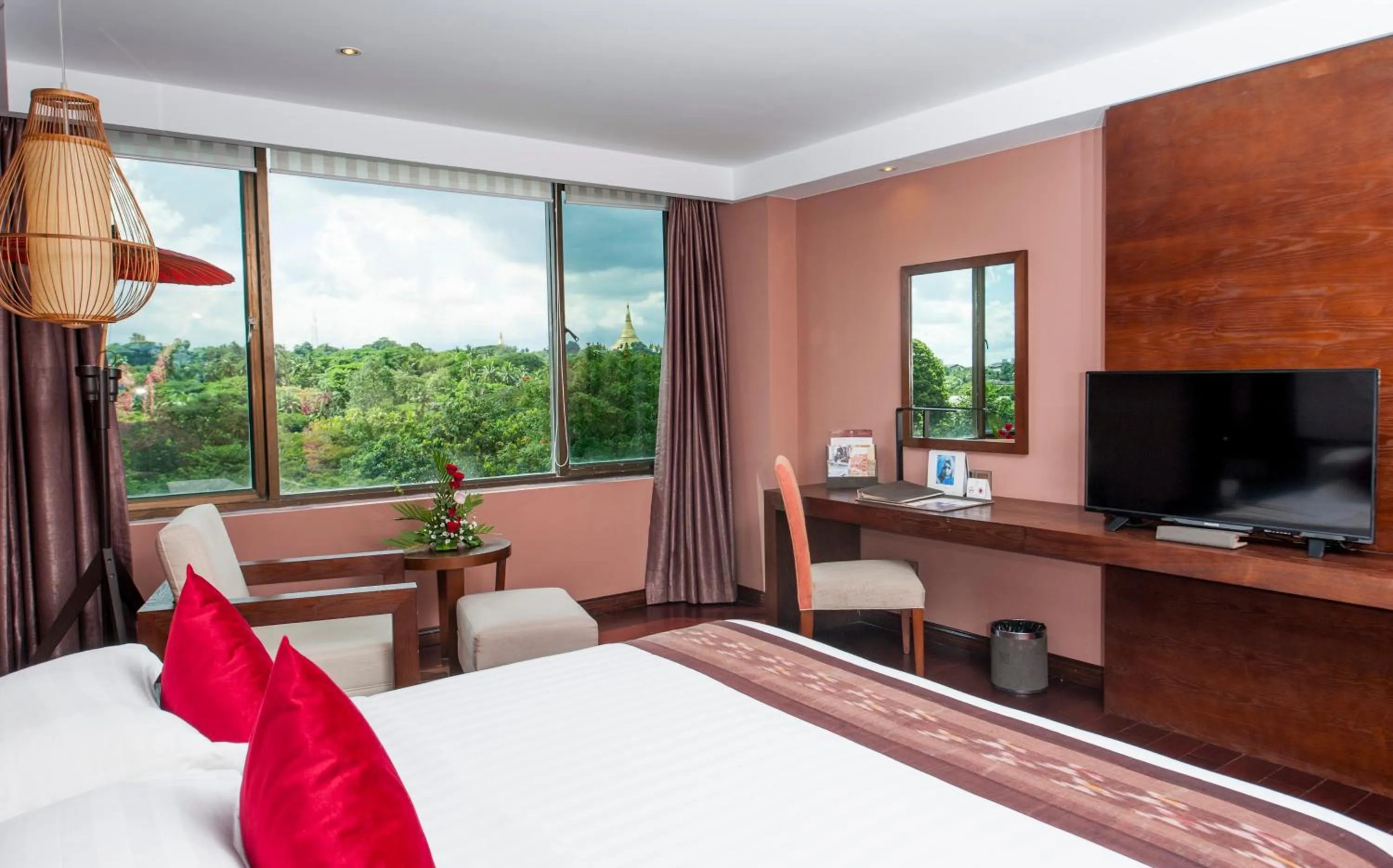 Premium Double or Twin Room in Rose Garden Hotel