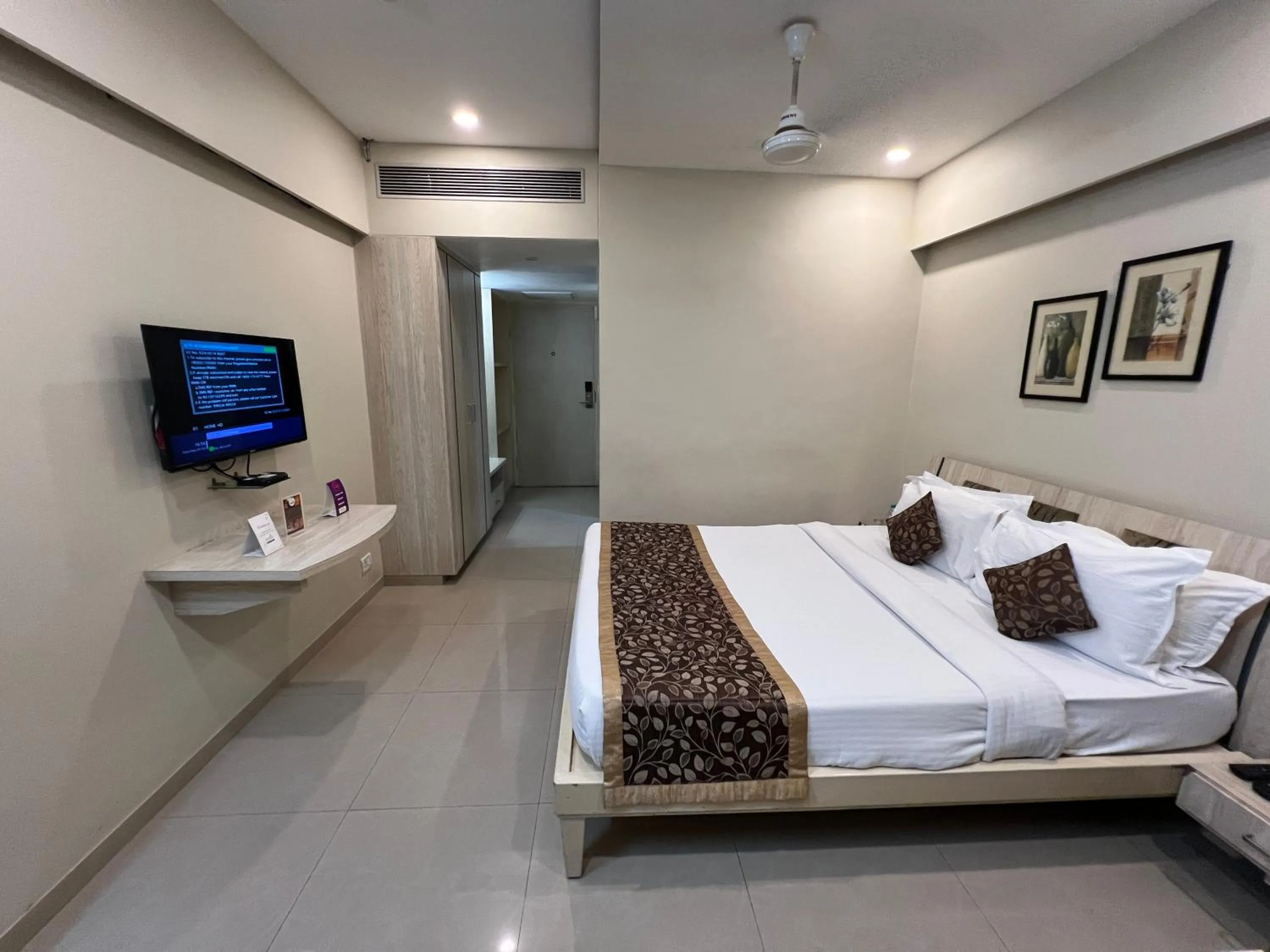 Superior Double Room - single occupancy in VITS Shalimar, Ankleshwar