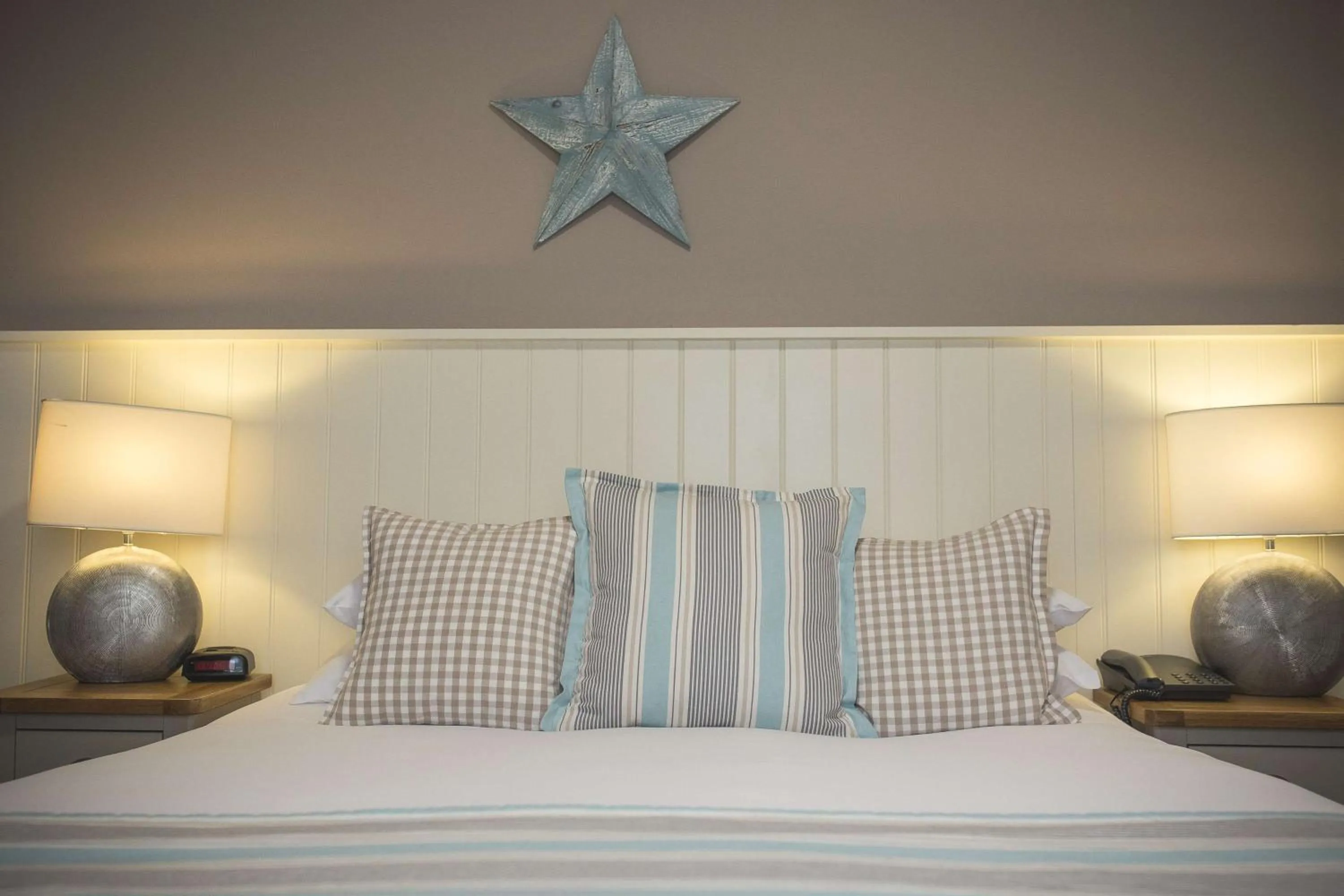 Standard Double Room - single occupancy in George Hotel, BW Signature Collection