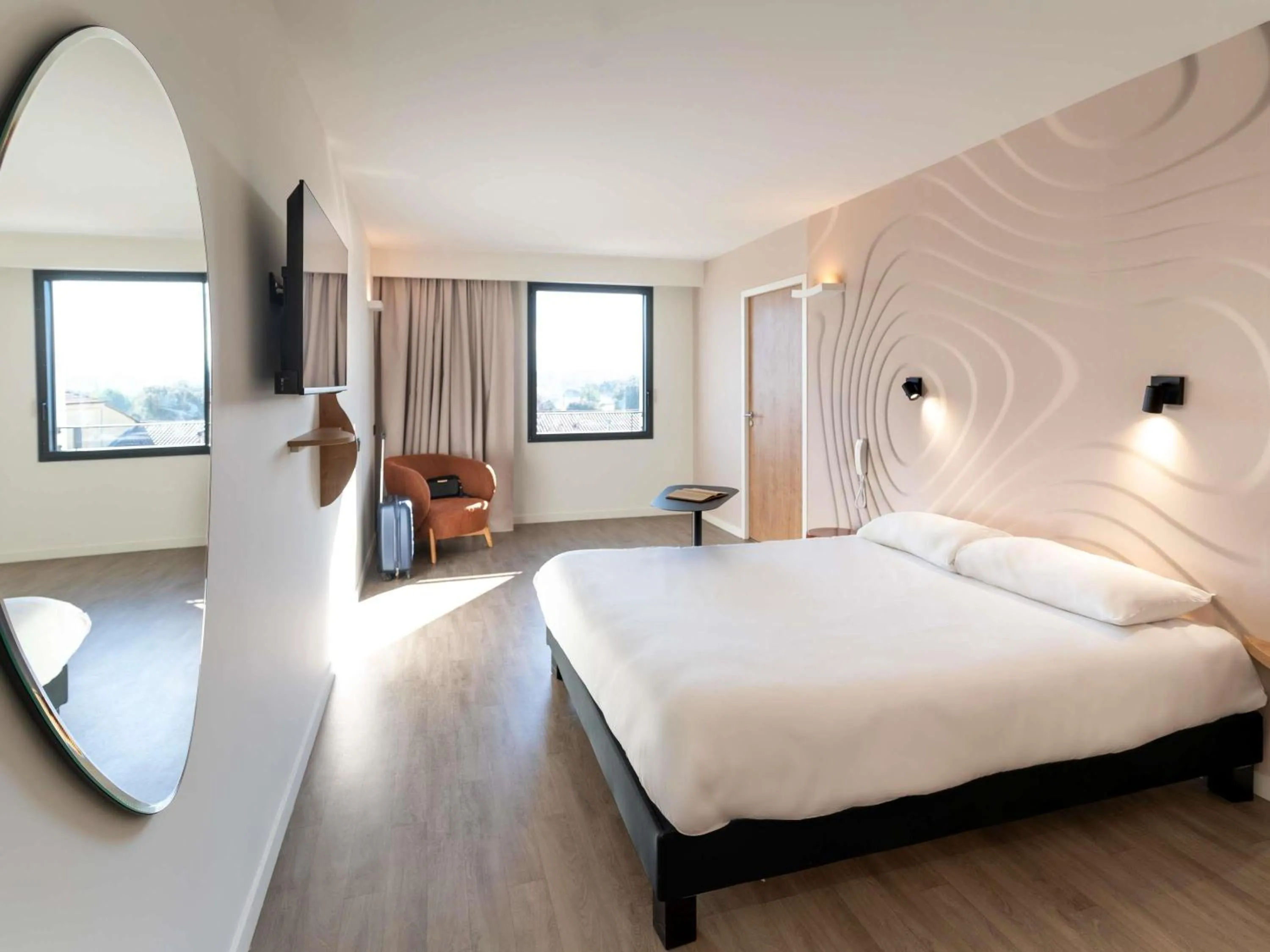 Standard Room - Mobility Accessible in ibis Styles Cabriès Aix-en-Provence TGV