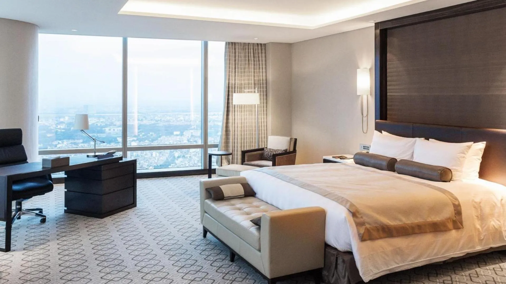 Premier Suite in Lotte Hotel Hanoi