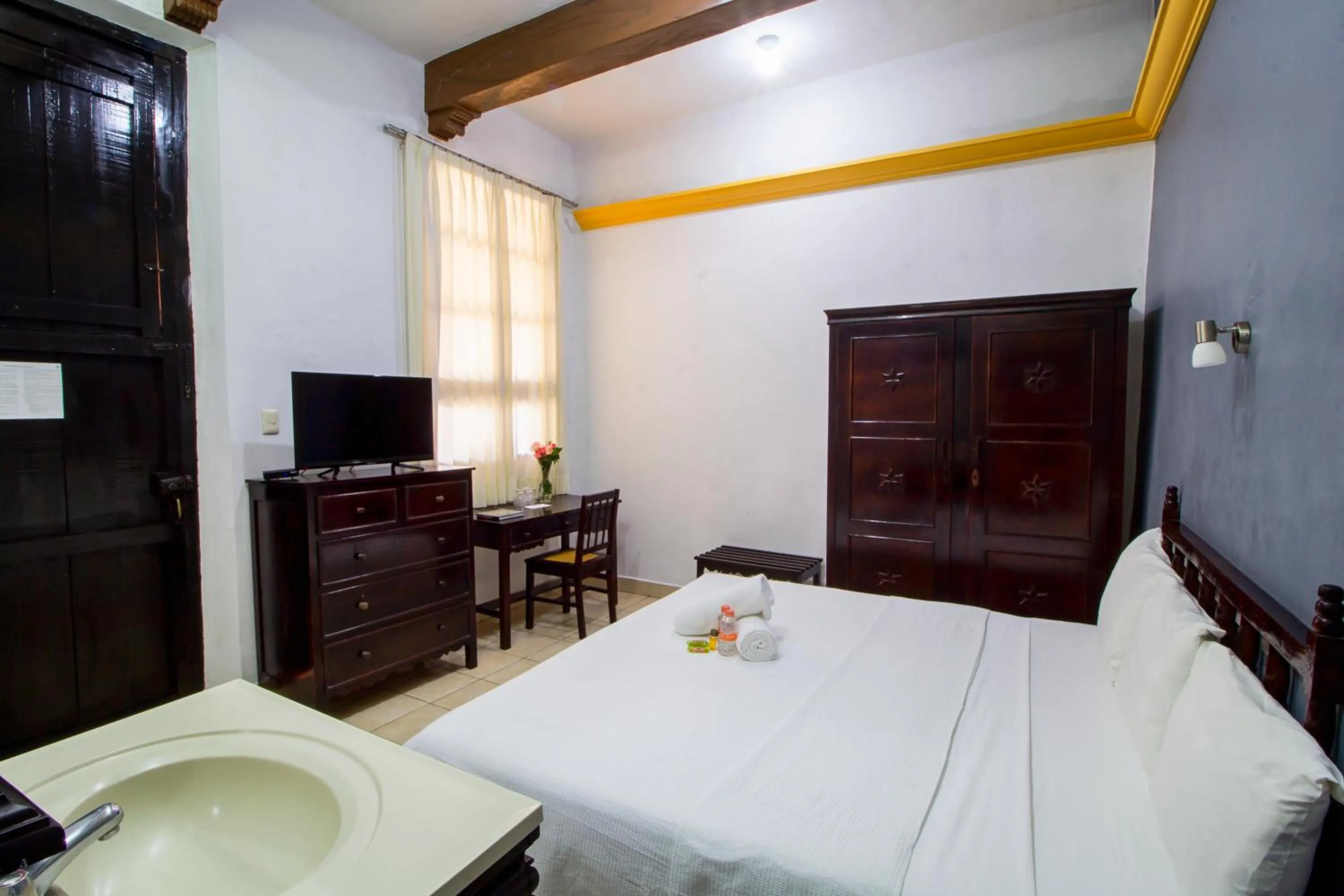 Standard Double Room in Hotel Montejo