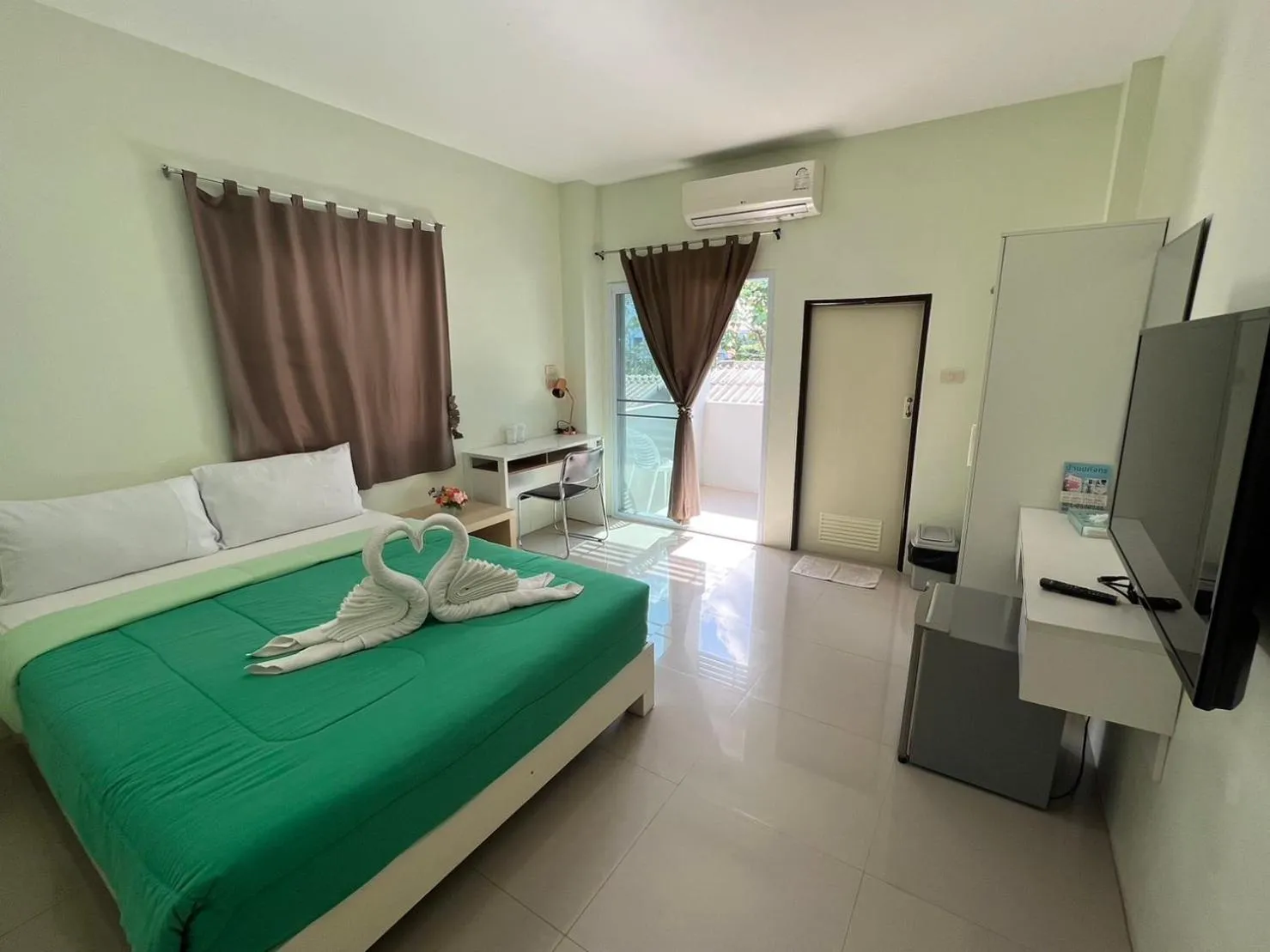 Deluxe Double Room in Papangkorn House
