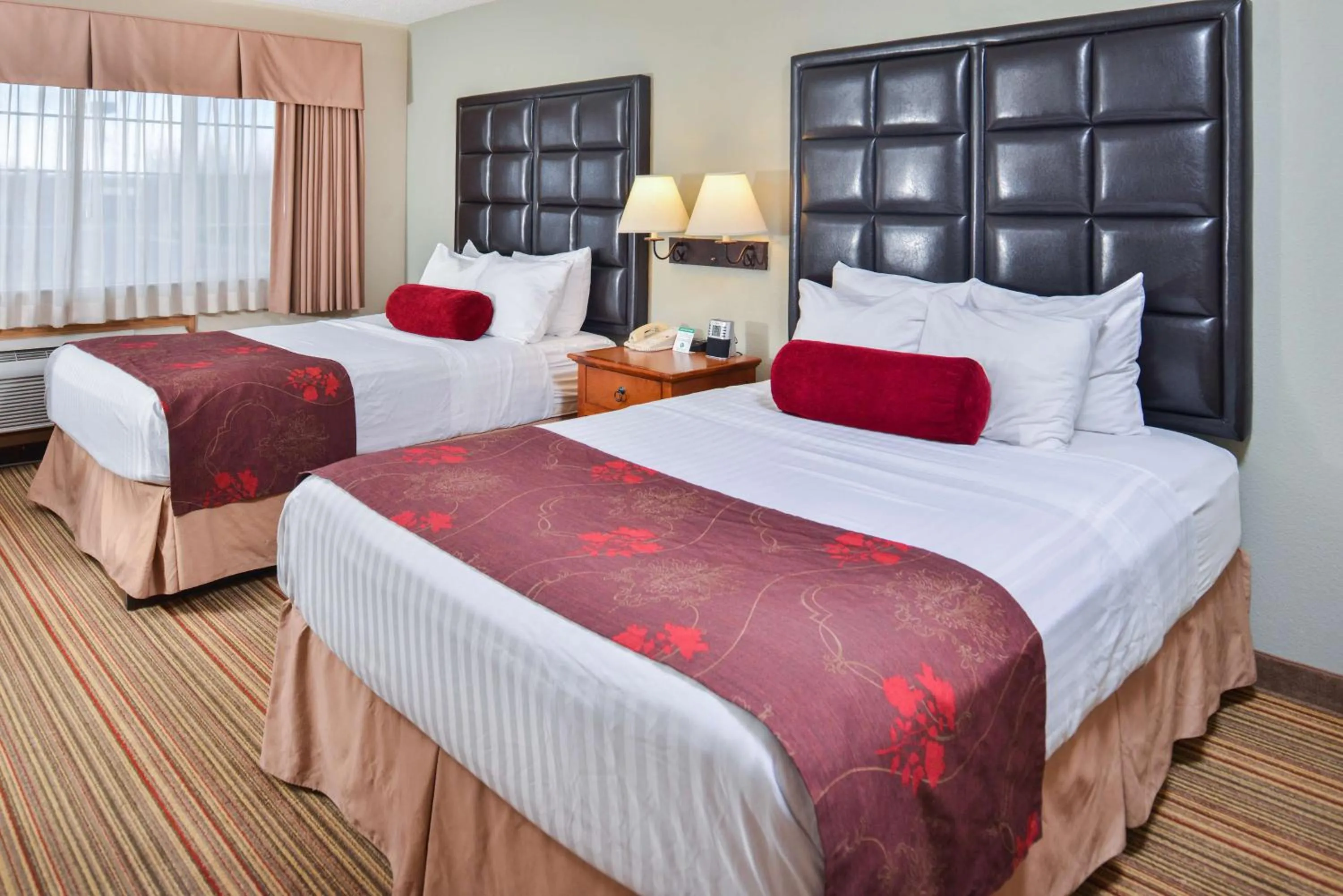 Queen Suite with Two Queen Beds in Best Western Plus Rama Inn