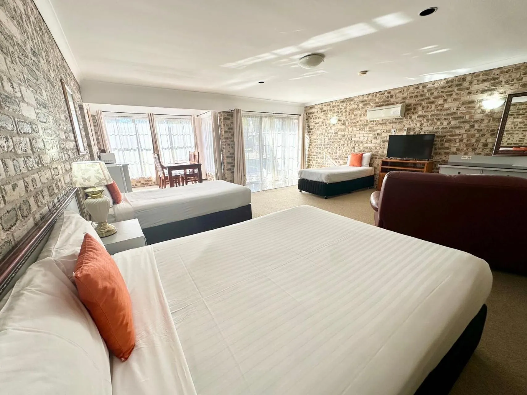 Standard Family Room in Sir Francis Drake