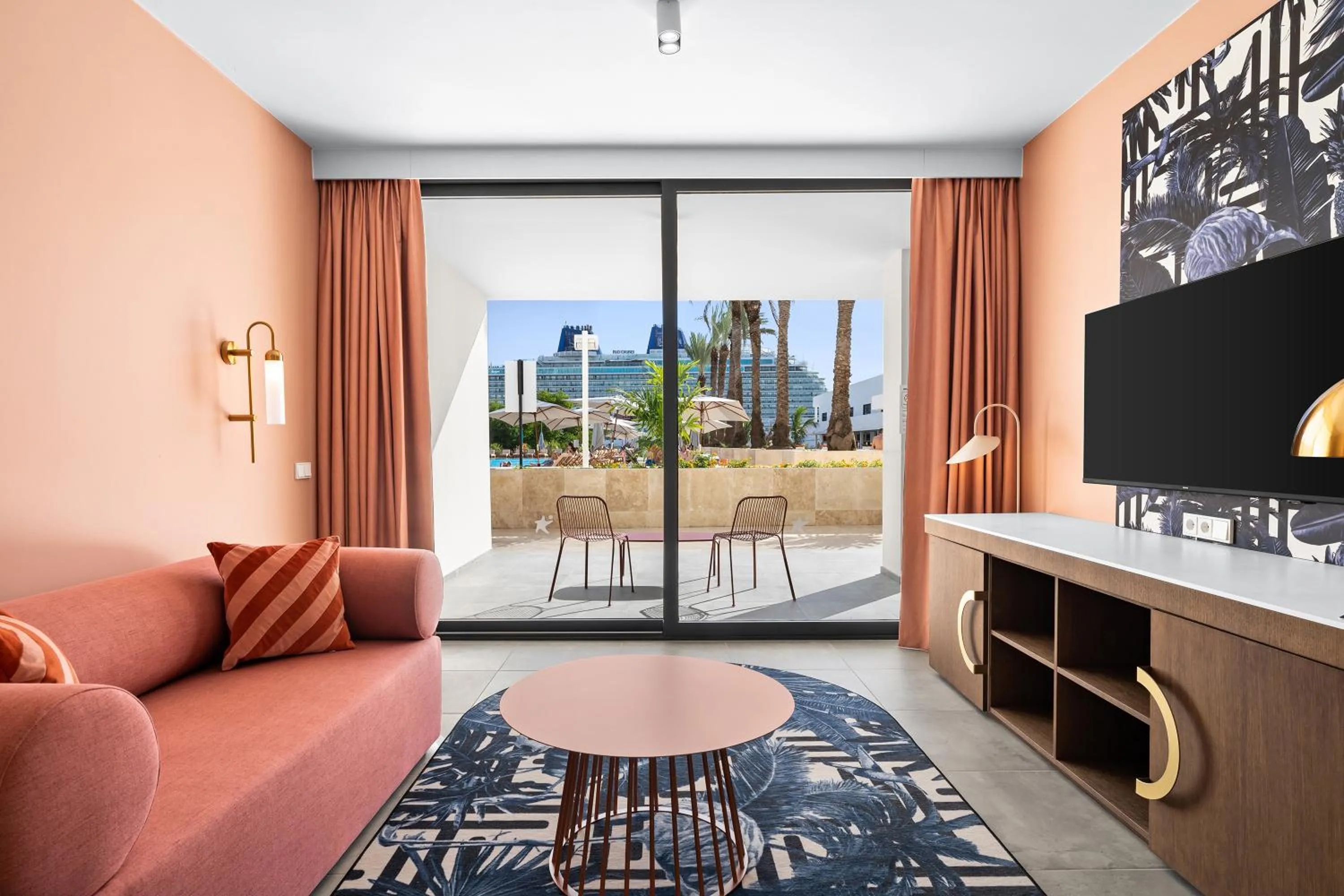 One-Bedroom King Suite in The Rif At Mangrove Beach Corendon Curacao All-Inclusive, Curio by Hilton